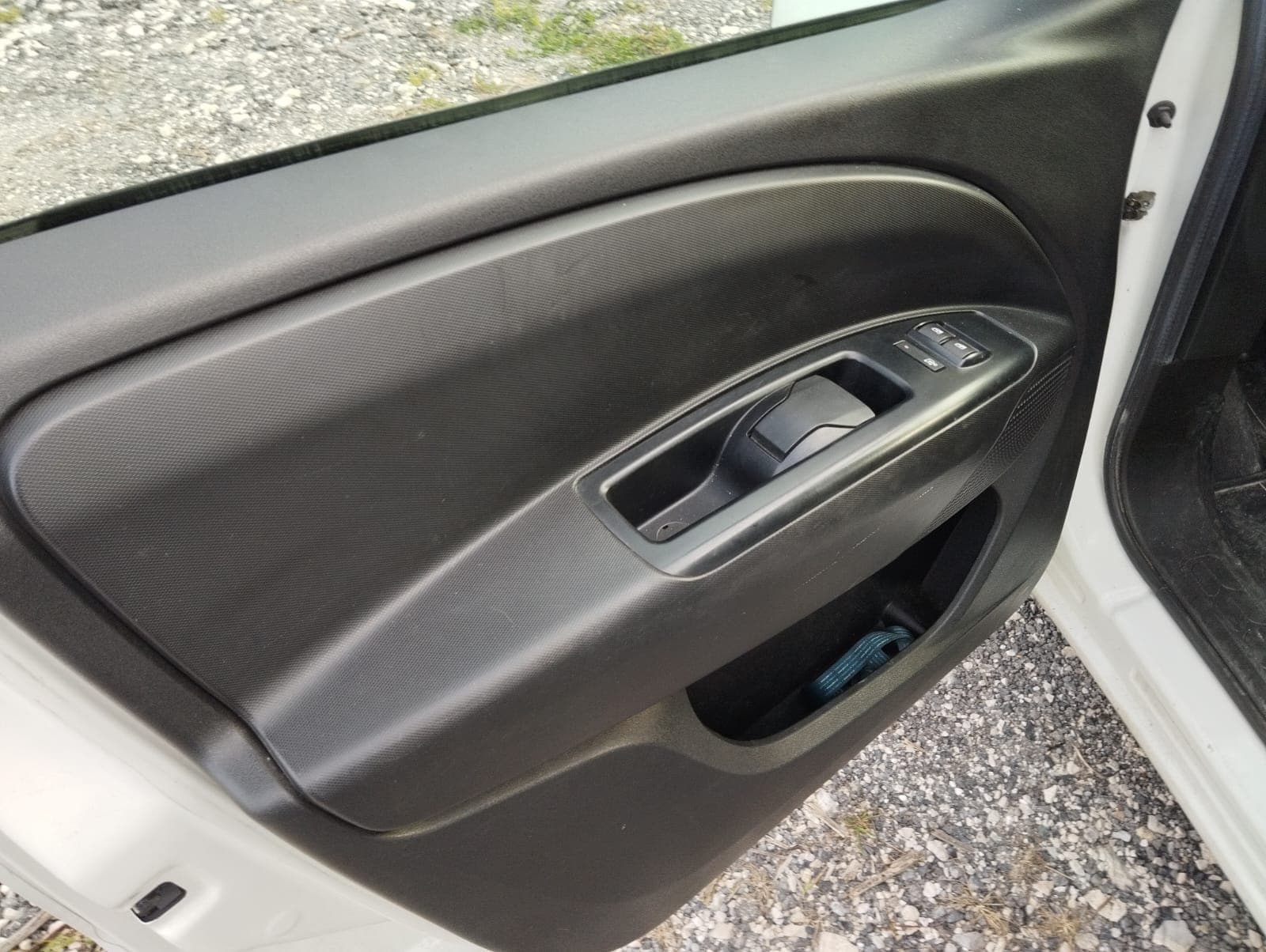 Opel Combo D Van 1.3 CDTI · Ano 2014 — imagen 13
