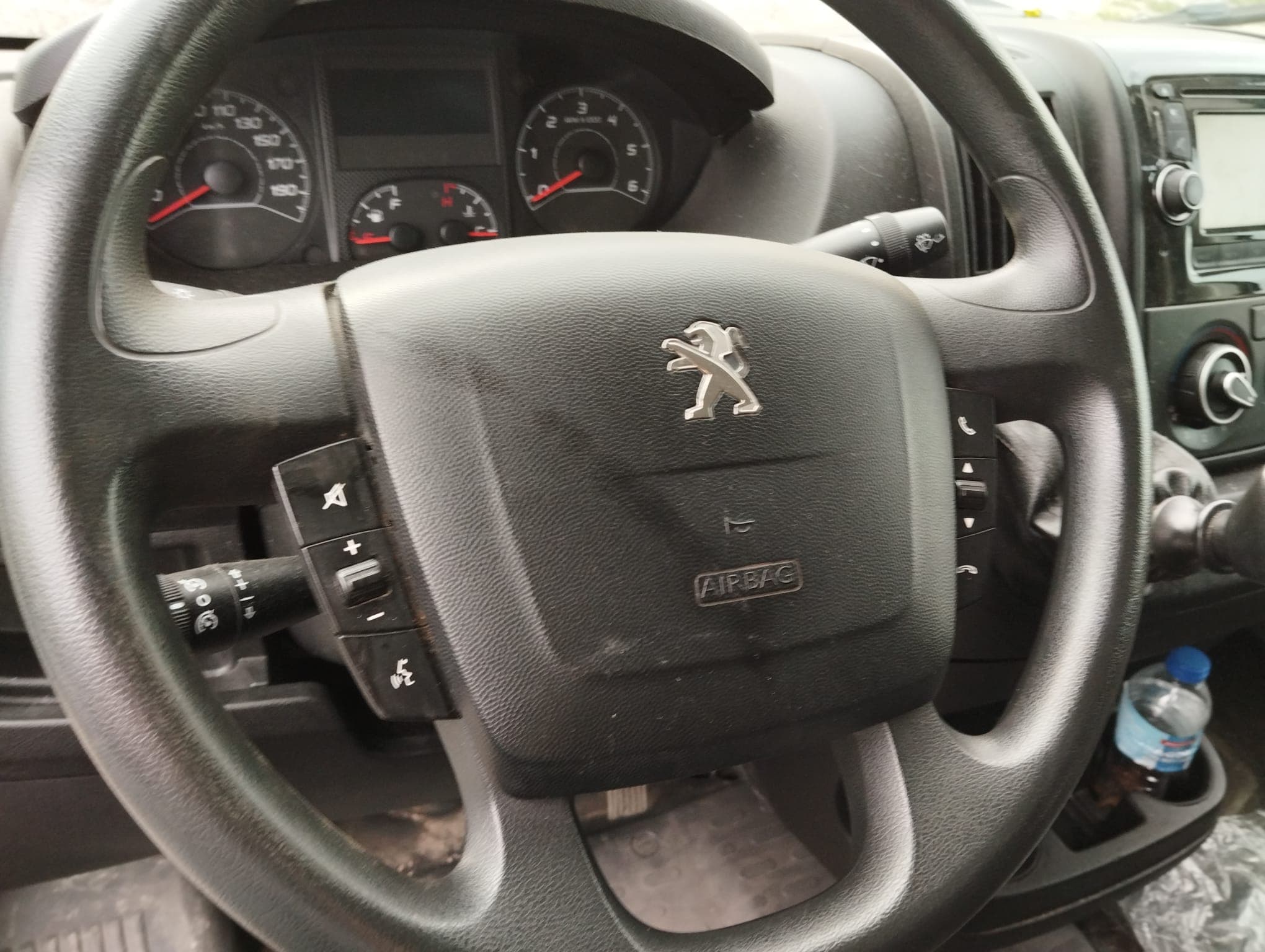 Peugeot Boxer Van · Ano 2019 — imagem 14