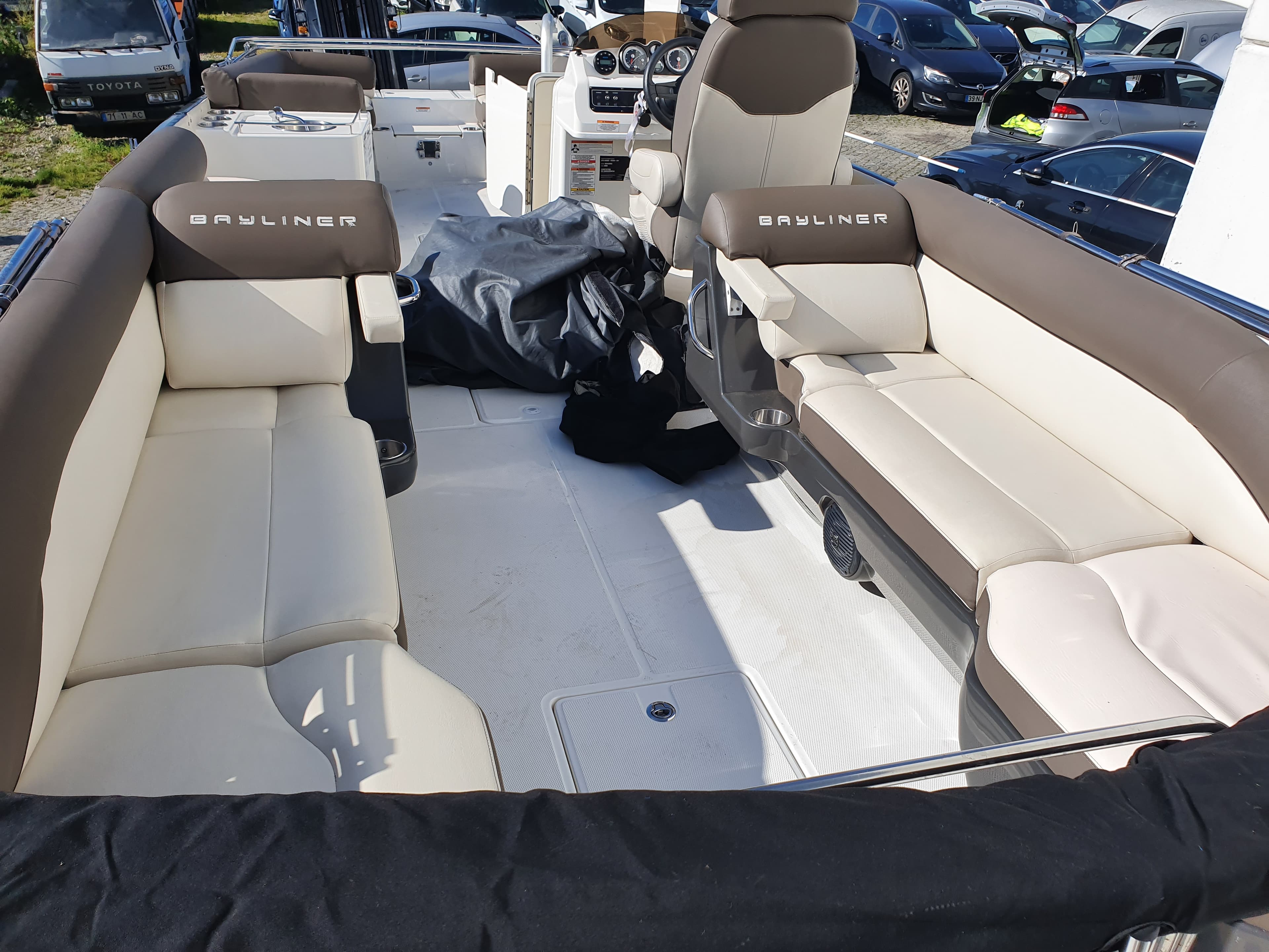 Embarcação Bayliner Element XR7 · Reboque Top Trailer — imagem 21