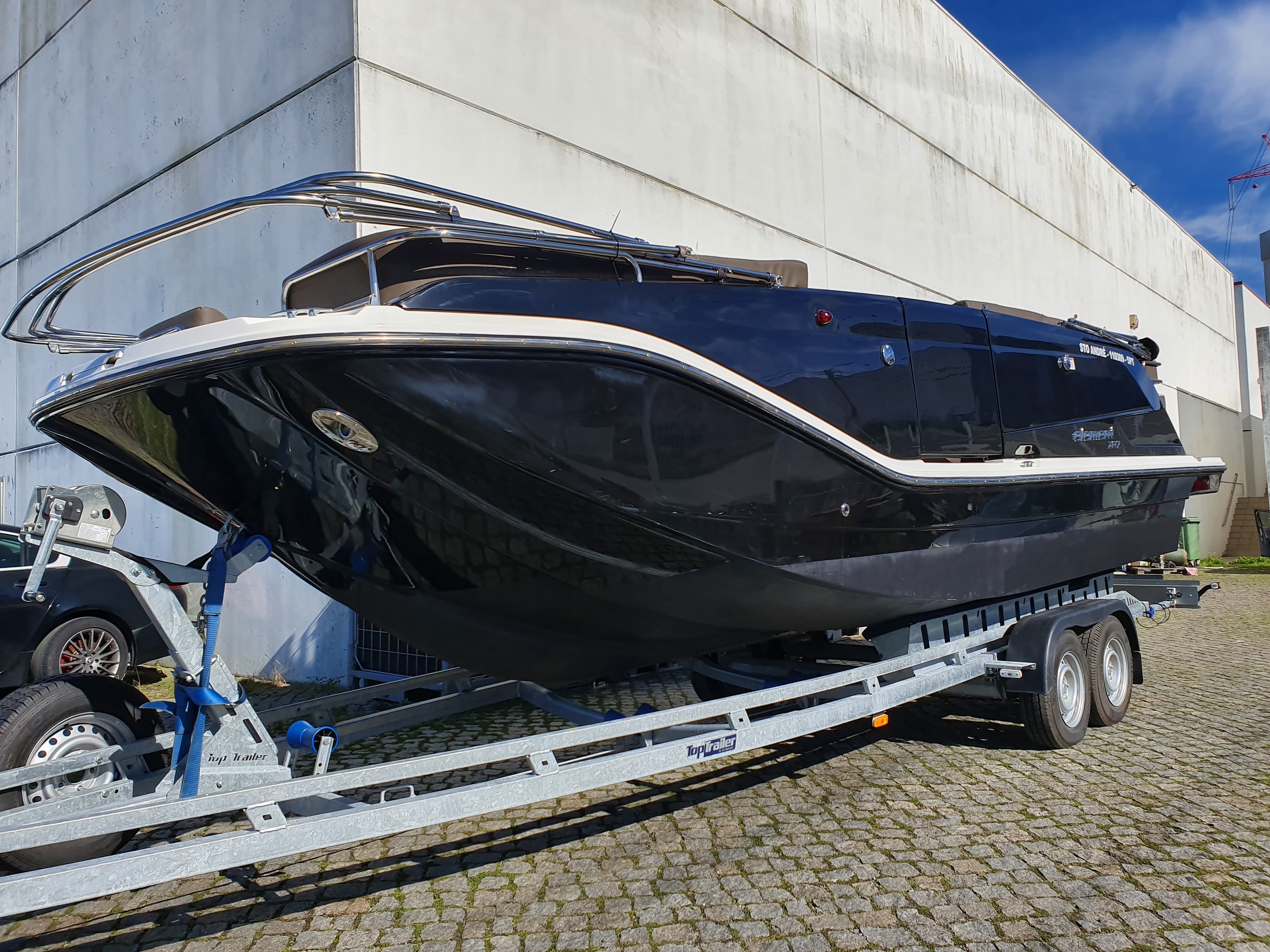 Embarcação Bayliner Element XR7 · Reboque Top Trailer — imagem 2