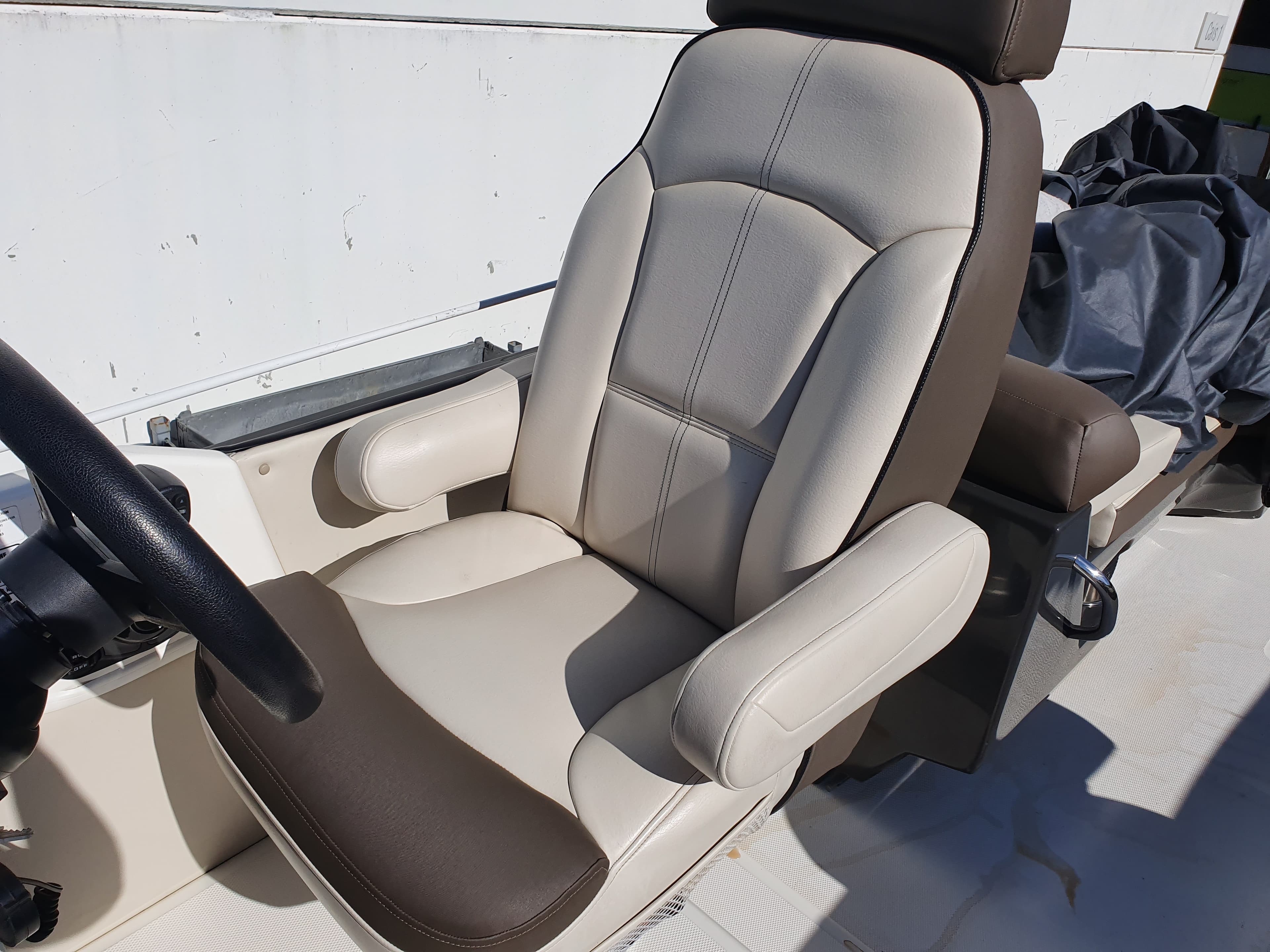 Embarcação Bayliner Element XR7 · Reboque Top Trailer — imagem 28