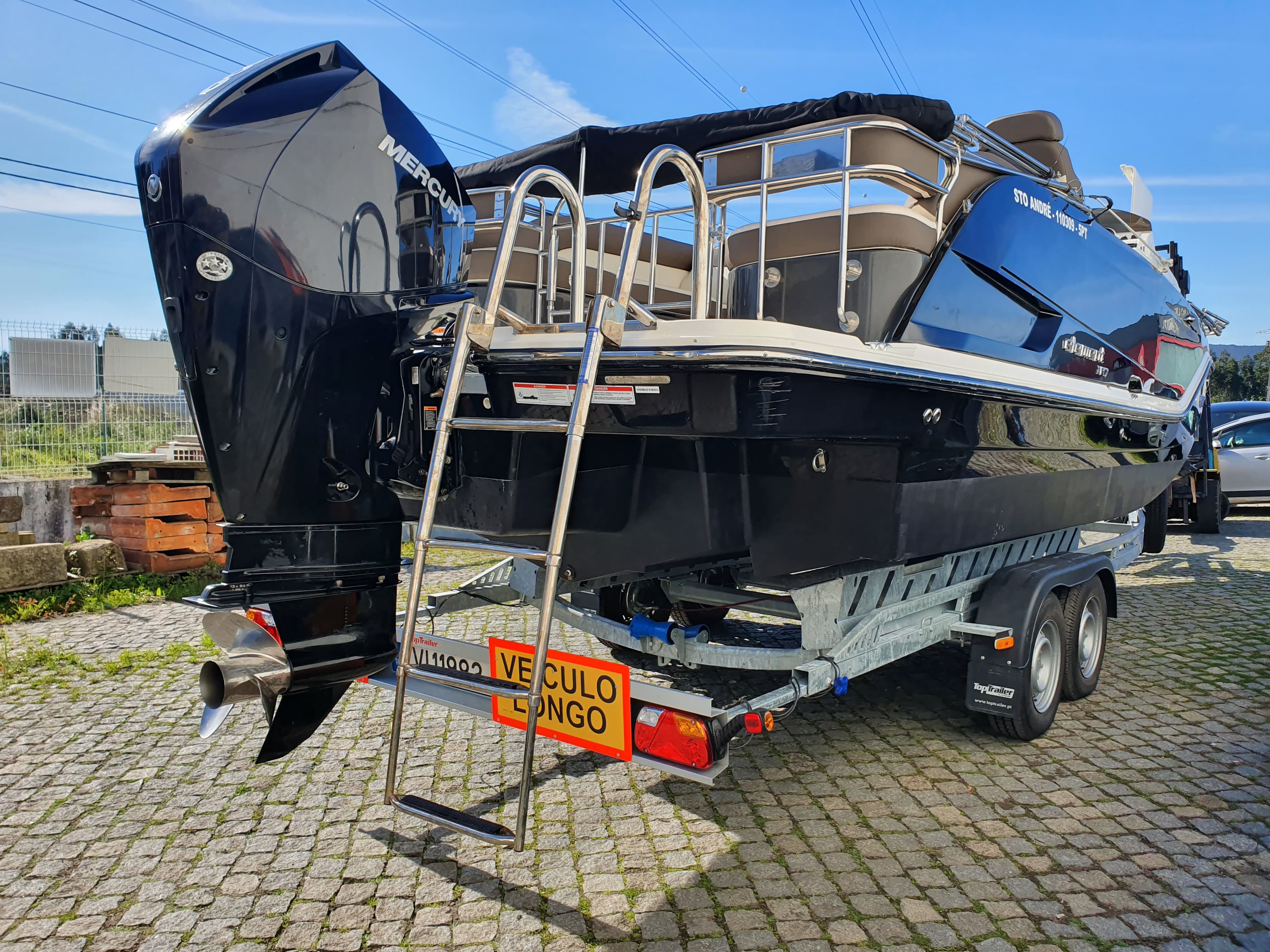 Embarcação Bayliner Element XR7 · Reboque Top Trailer — imagem 4