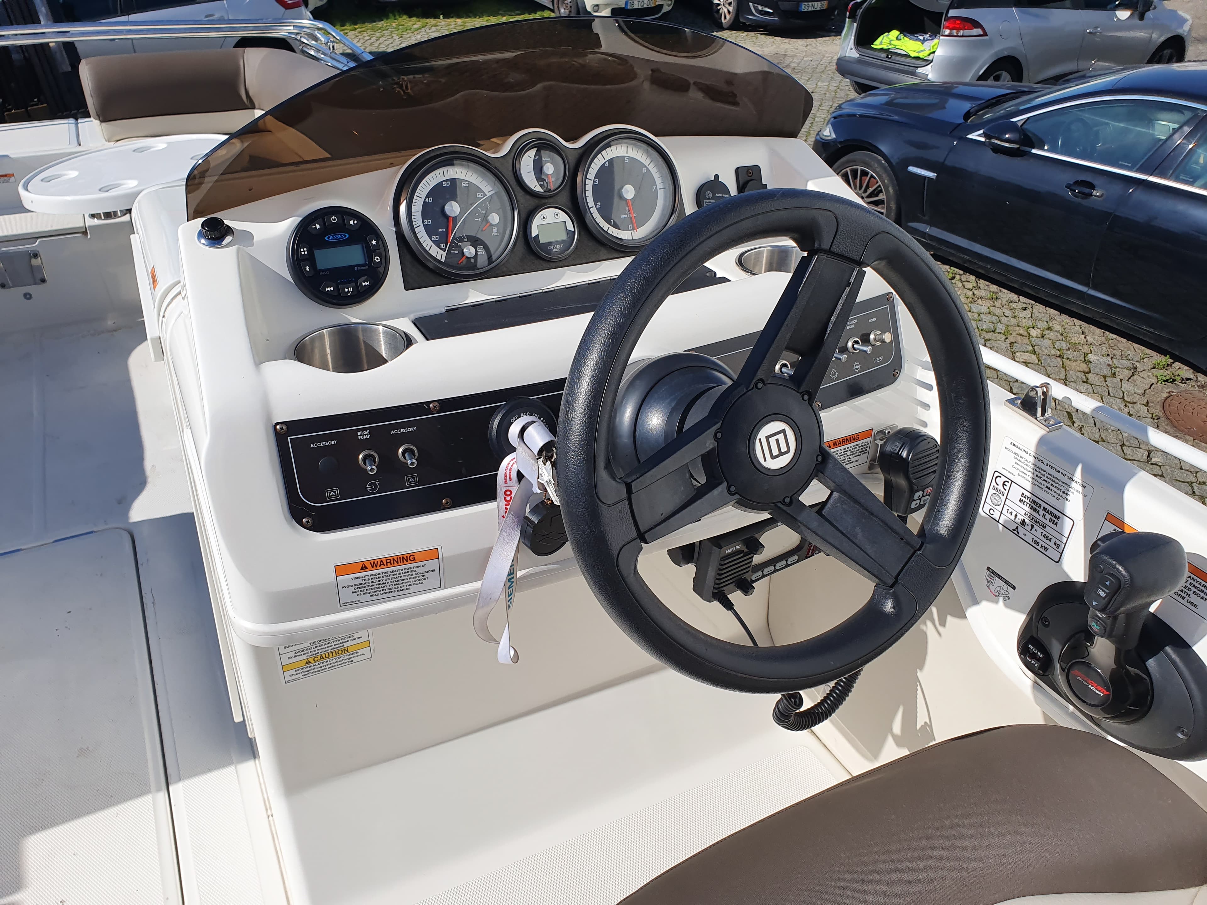 Embarcação Bayliner Element XR7 · Reboque Top Trailer — imagem 29