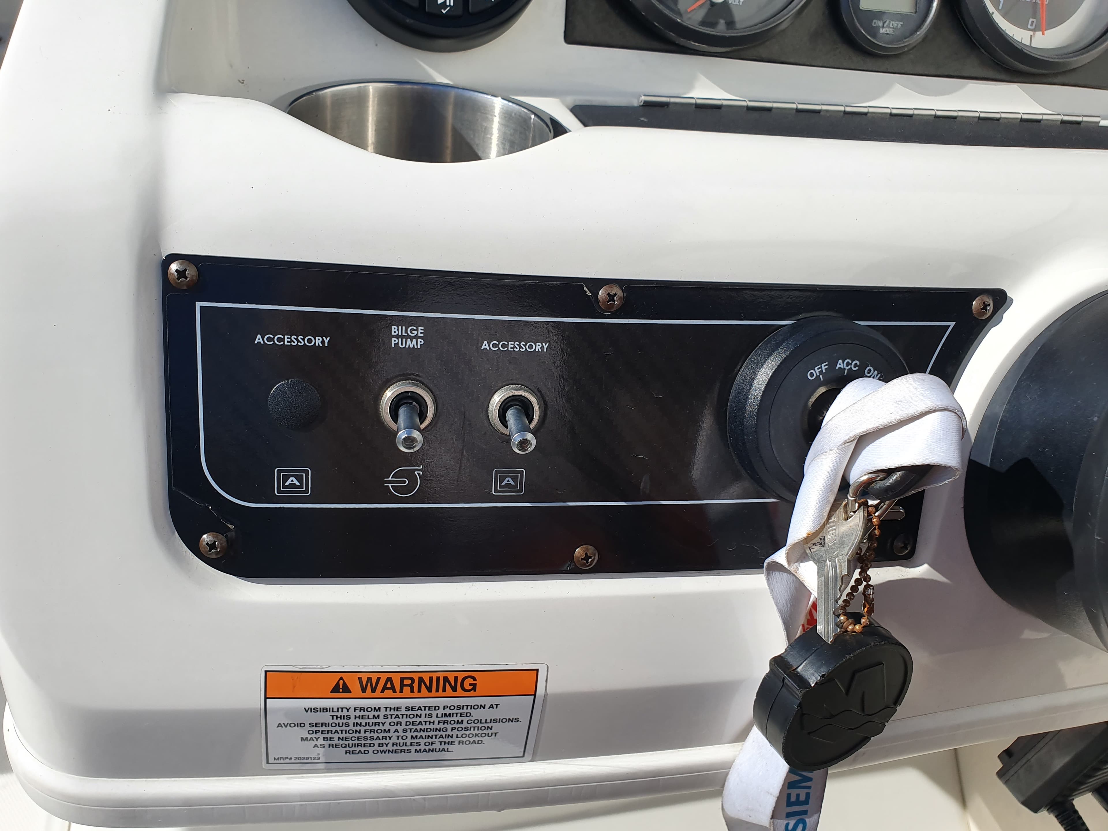 Embarcação Bayliner Element XR7 · Reboque Top Trailer — imagem 32
