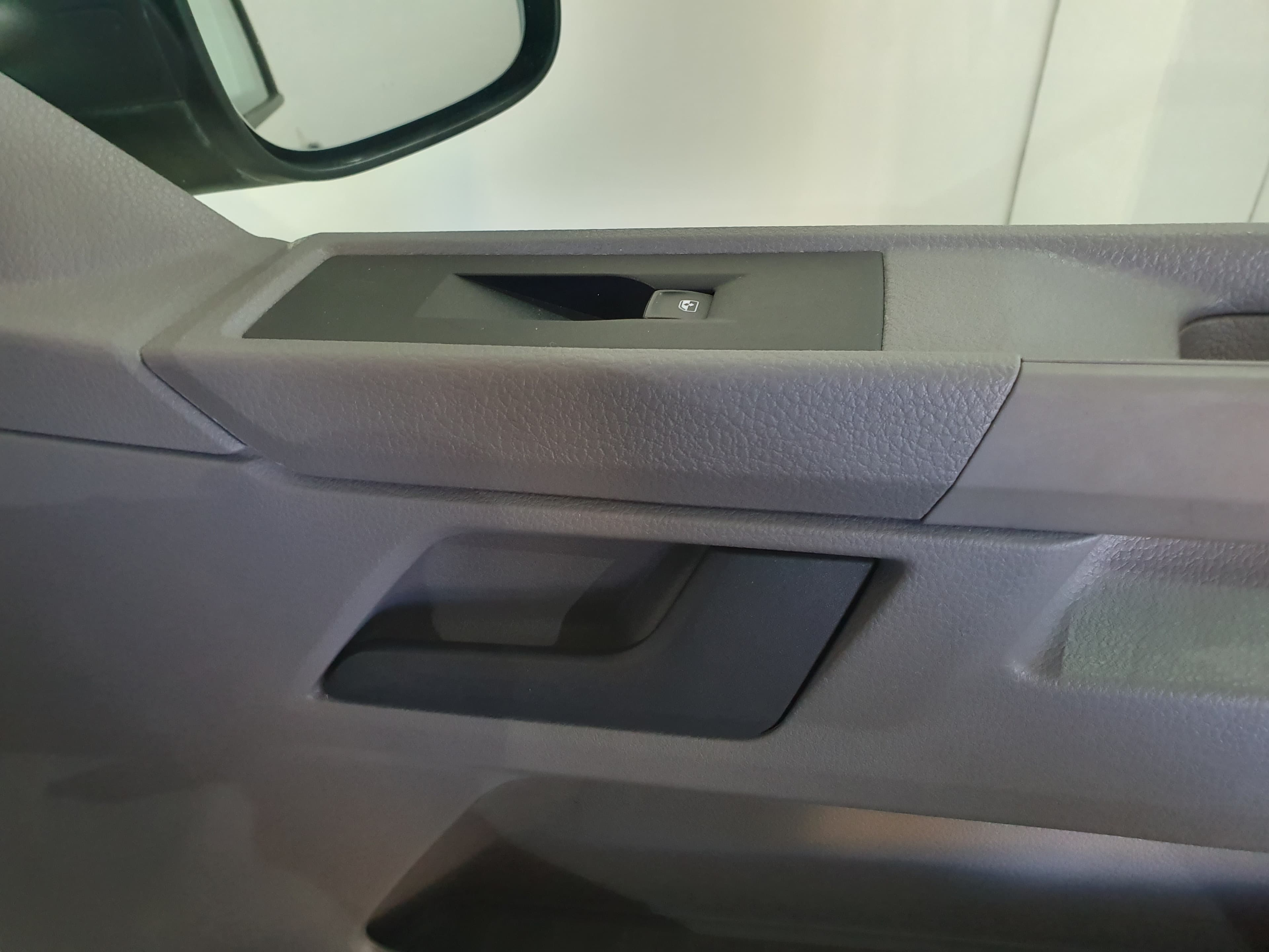 Volkswagen Transporter · Ano 2021 — imagen 17