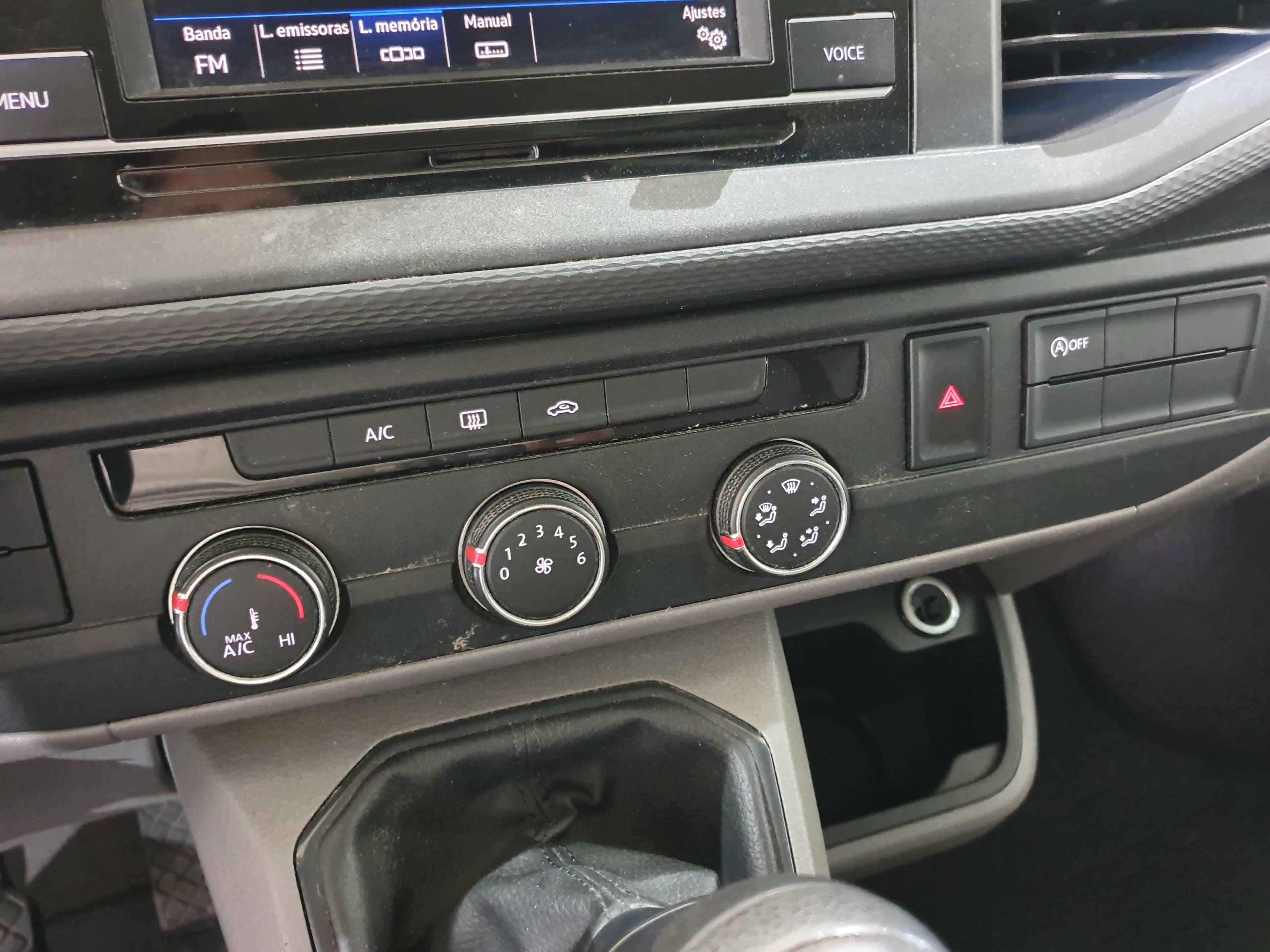 Volkswagen Transporter · Ano 2021 — imagen 26