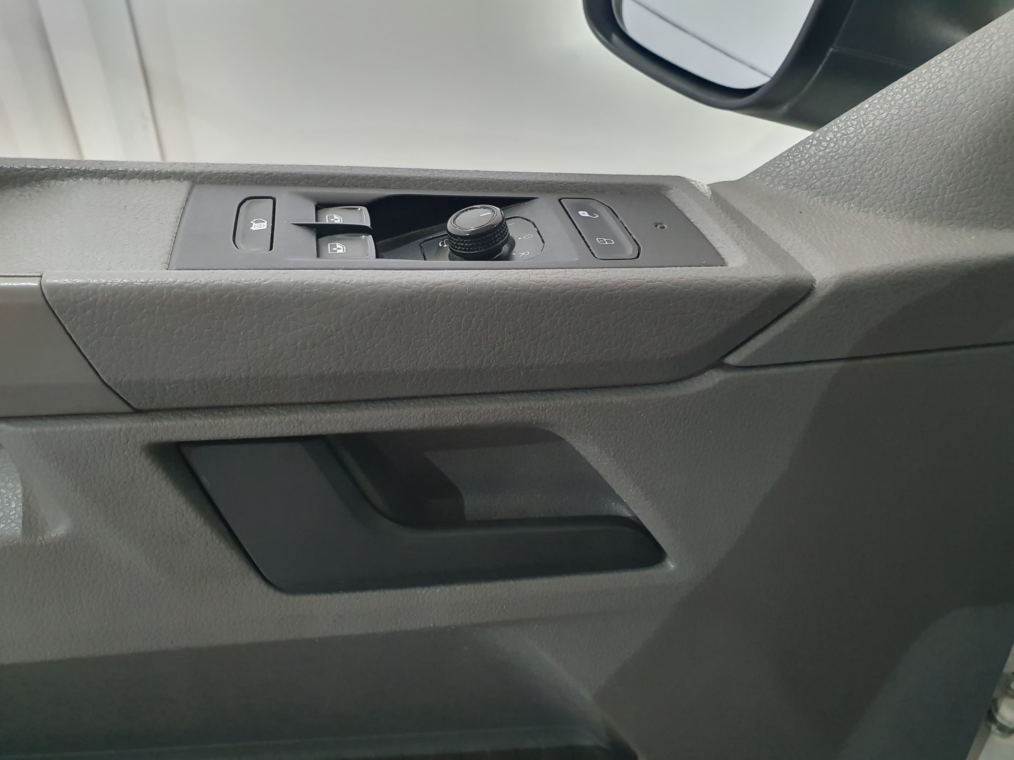 Volkswagen Transporter · Ano 2021 — imagen 20