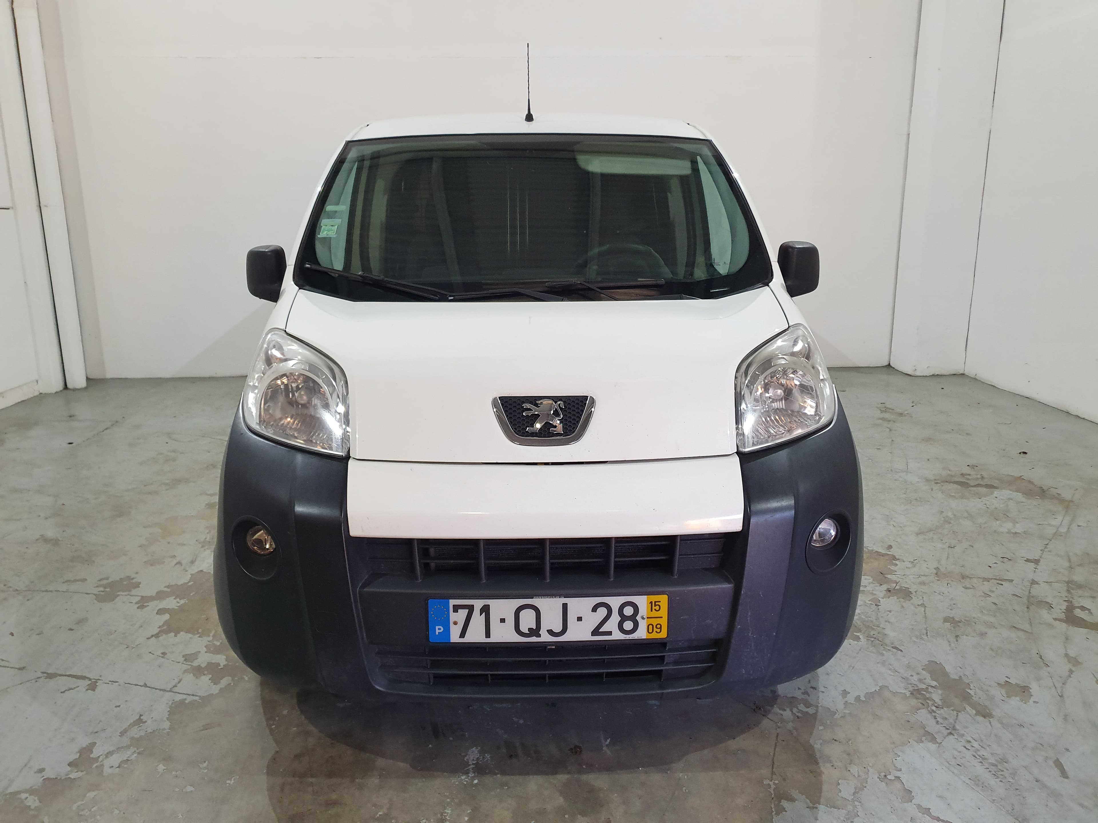 Peugeot Bipper · Ano 2015 — imagem 2