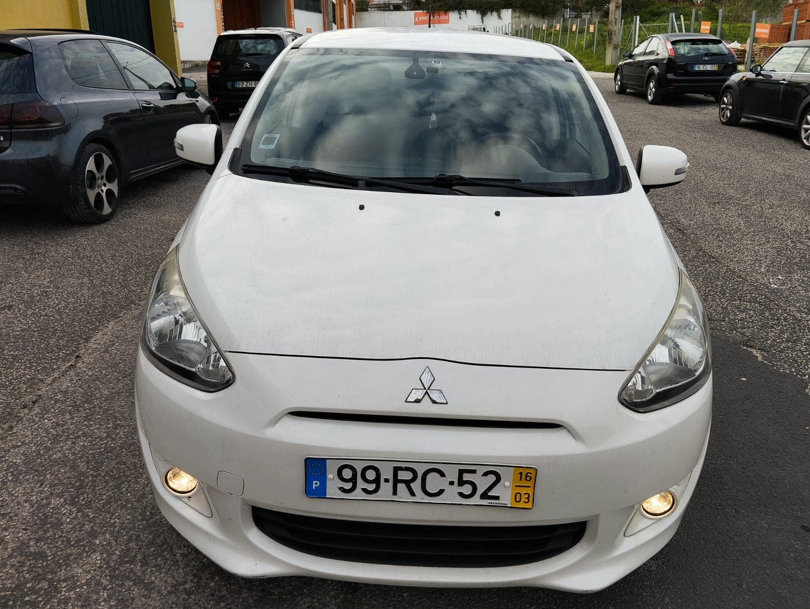 Mitsubishi Space Star Hatchback 1.2 · Ano 2016 — imagem 2