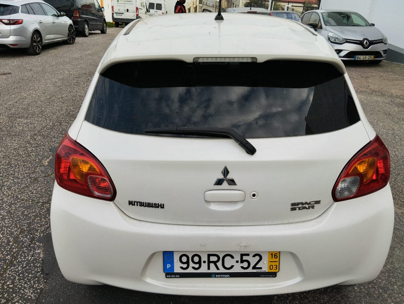 Mitsubishi Space Star Hatchback 1.2 · Ano 2016 — imagem 8