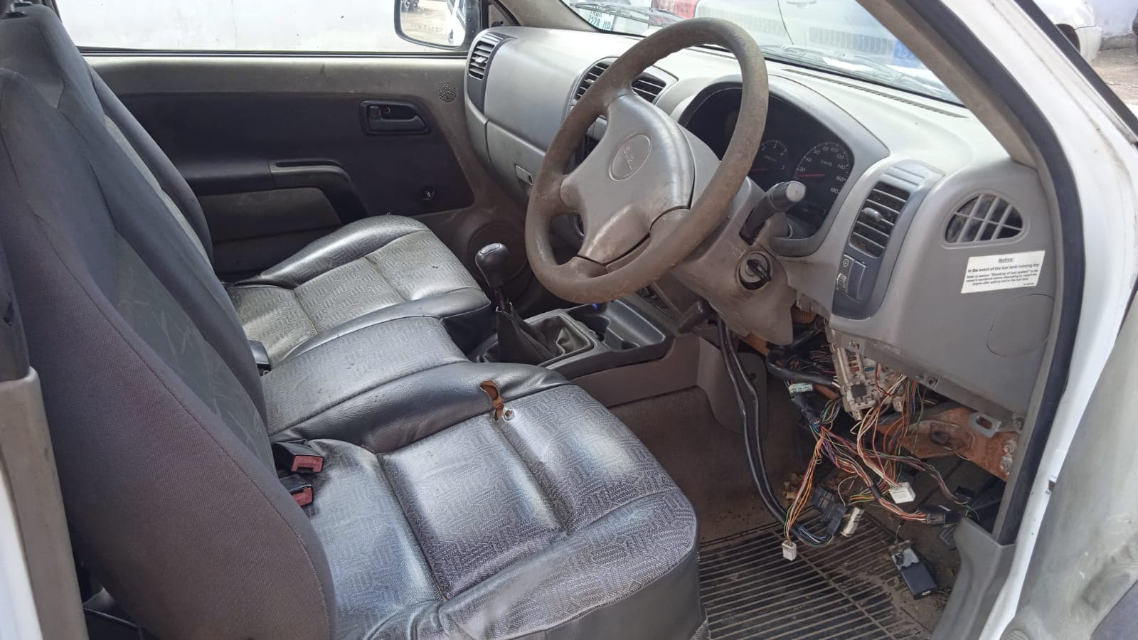 Isuzu KB — imagem 11