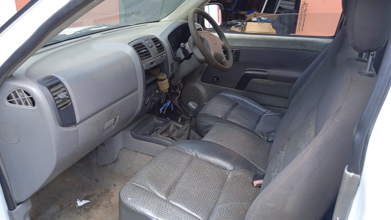 Isuzu KB — imagem 10