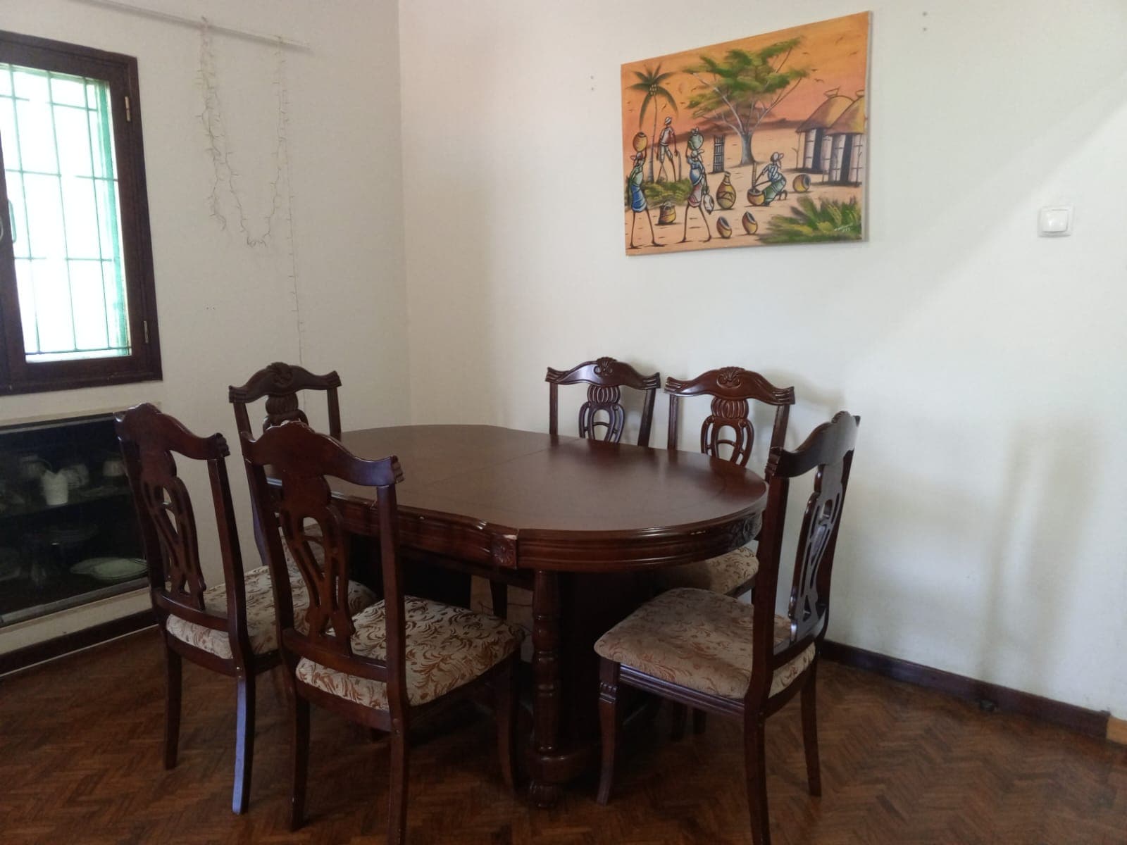 Mesa de jantar e cadeiras — imagem 2