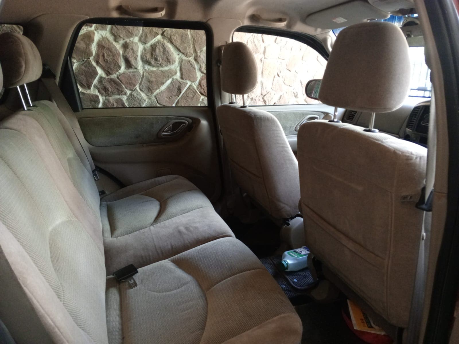 Mazda Tribute · Ano 2001 — imagem 4