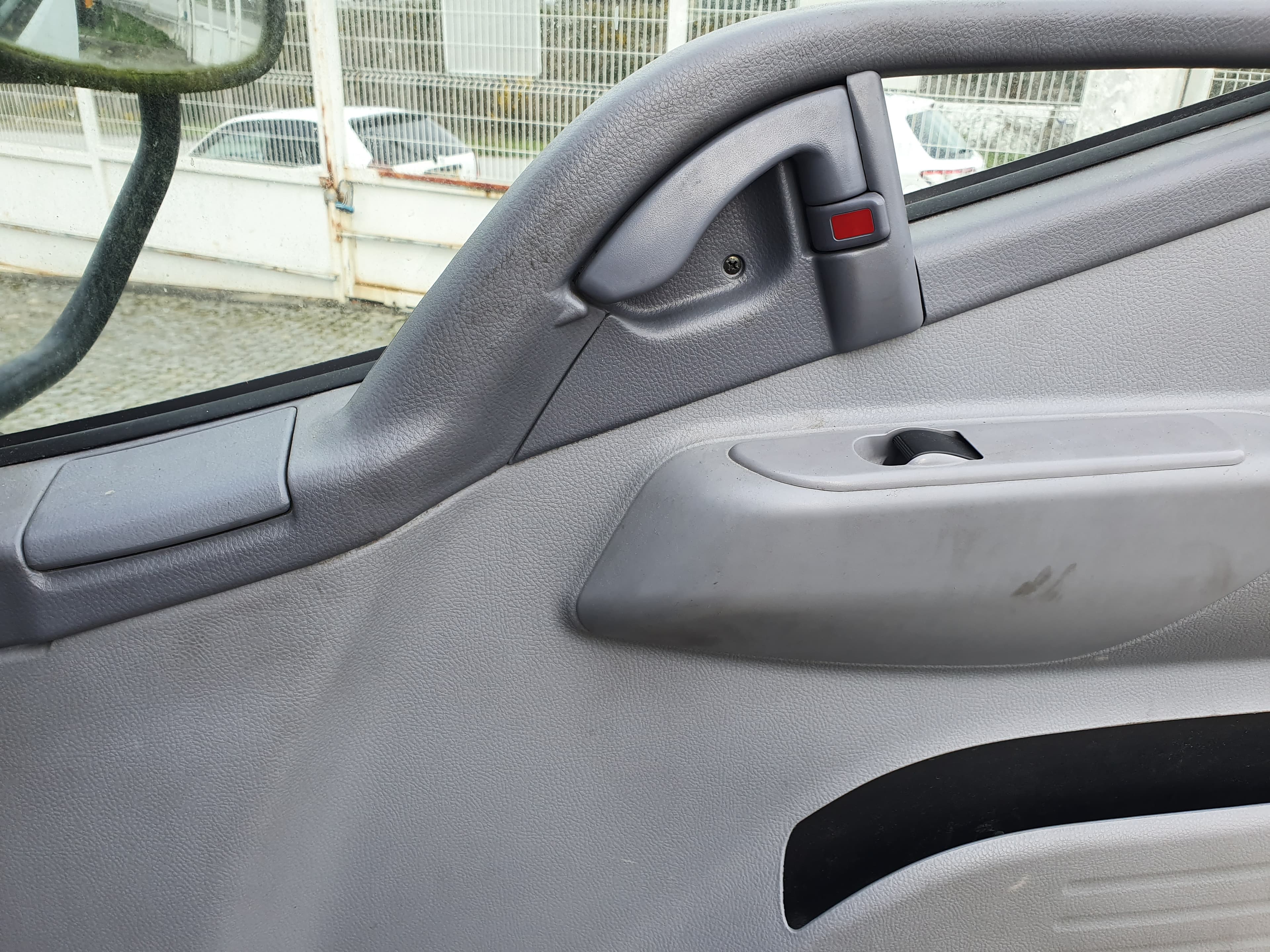 Mitsubishi Canter · Ano 2008 — imagem 17