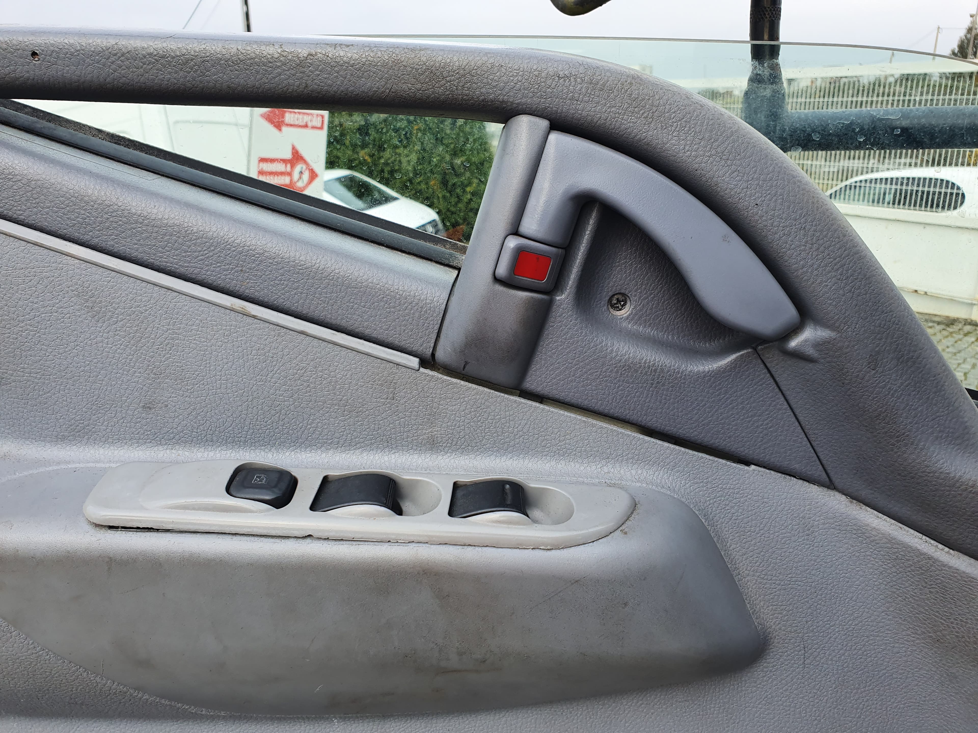 Mitsubishi Canter · Ano 2008 — imagem 20