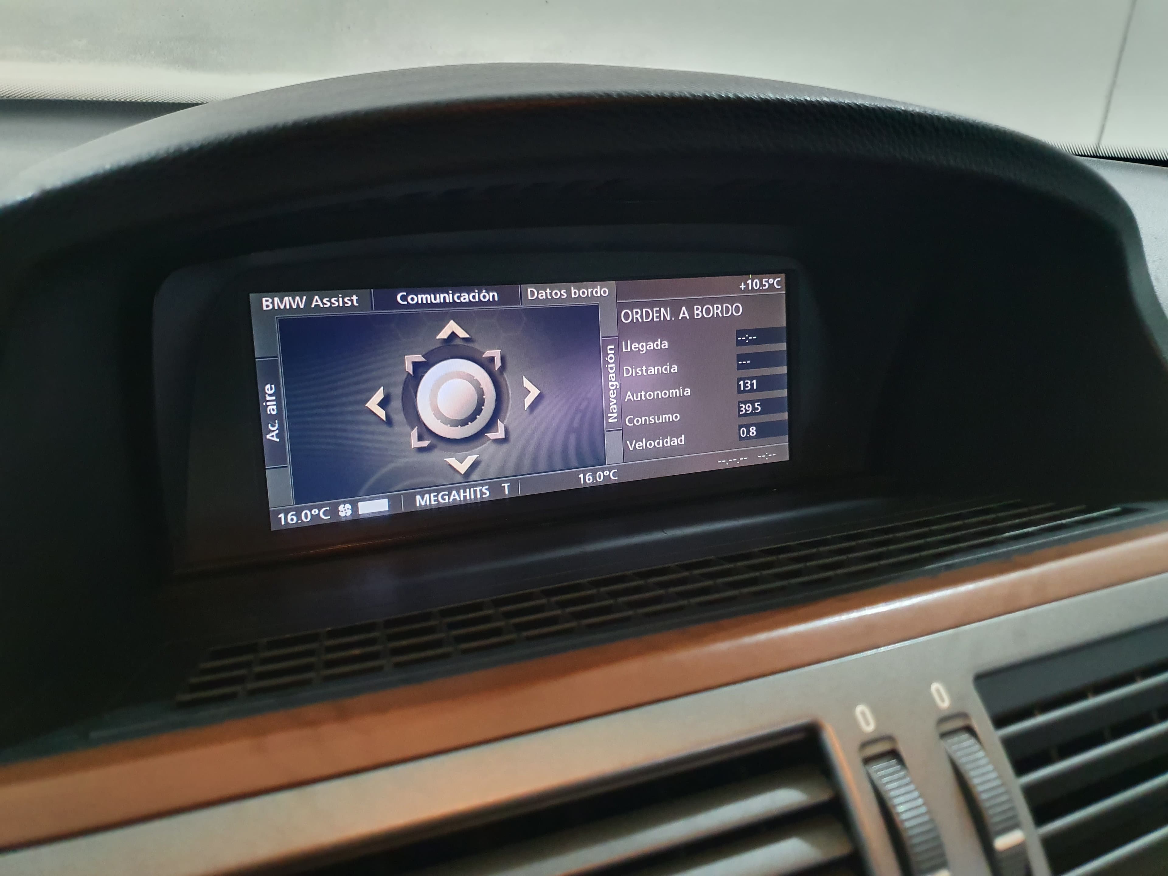 BMW 730D · Ano 2004 — imagem 36