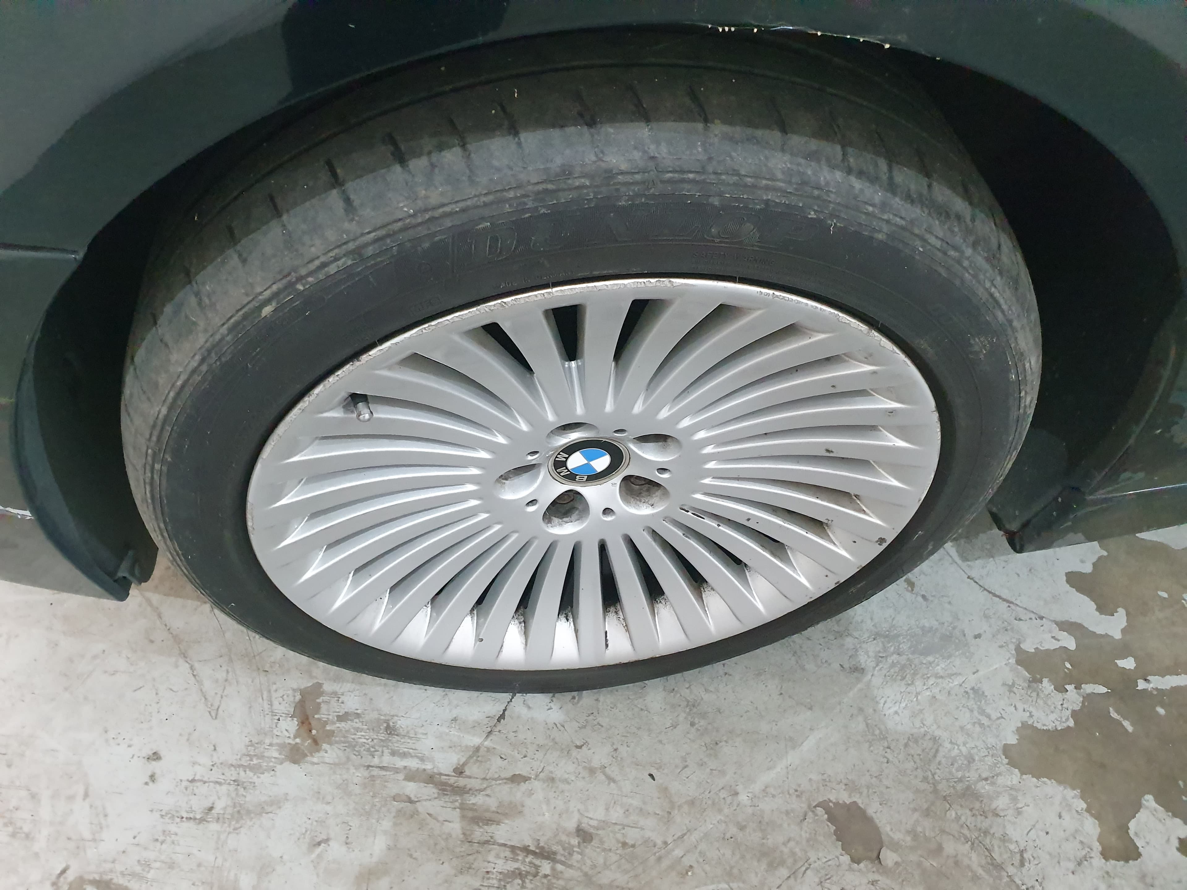 BMW 730D · Ano 2004 — imagem 18