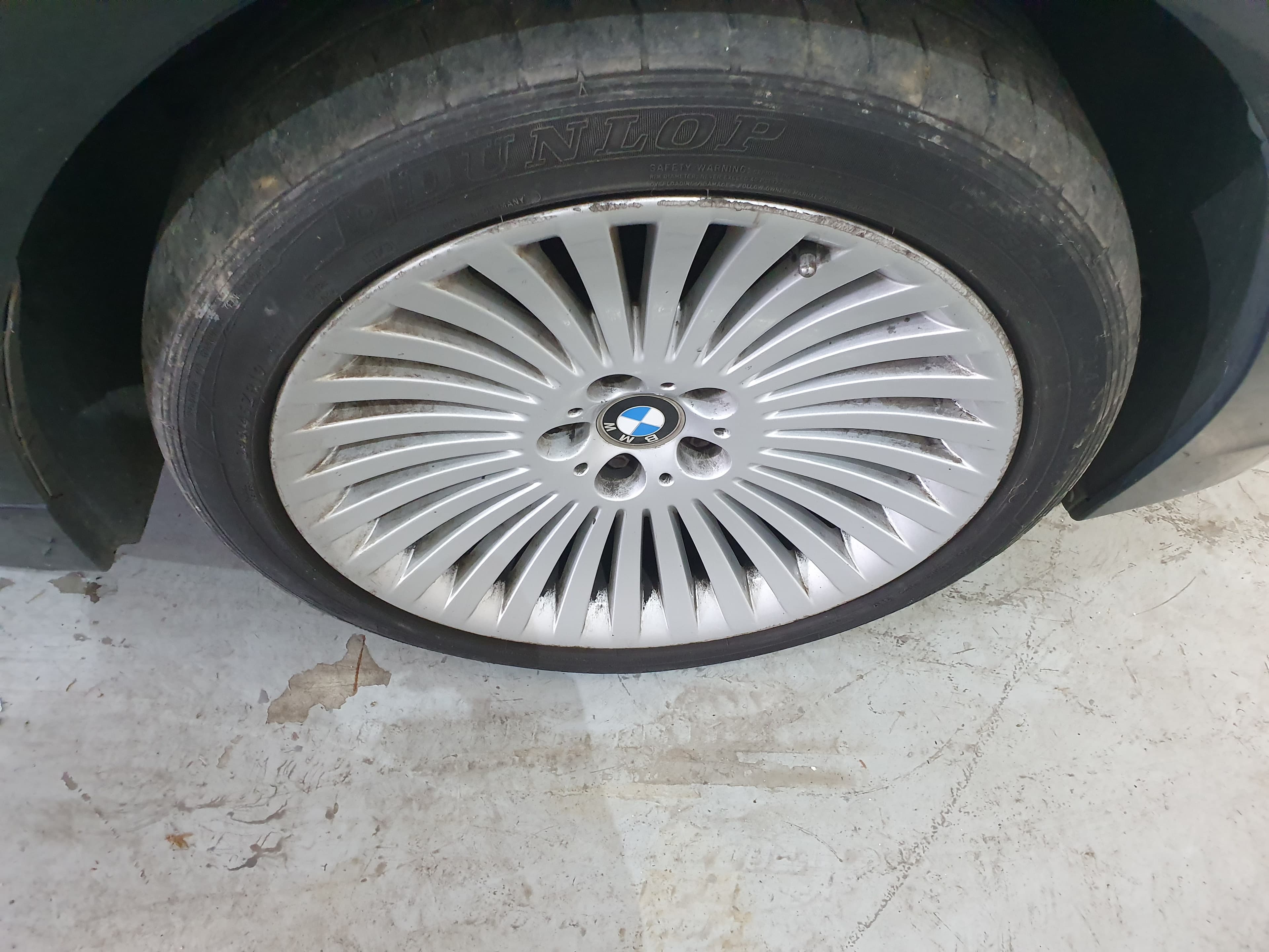 BMW 730D · Ano 2004 — imagem 17