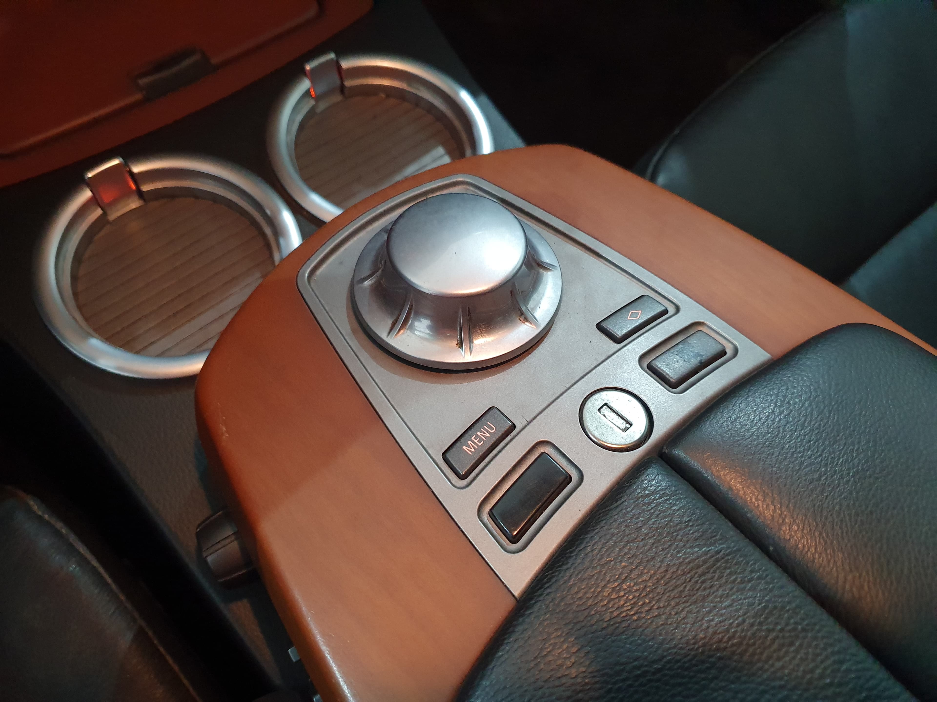 BMW 730D · Ano 2004 — imagem 37