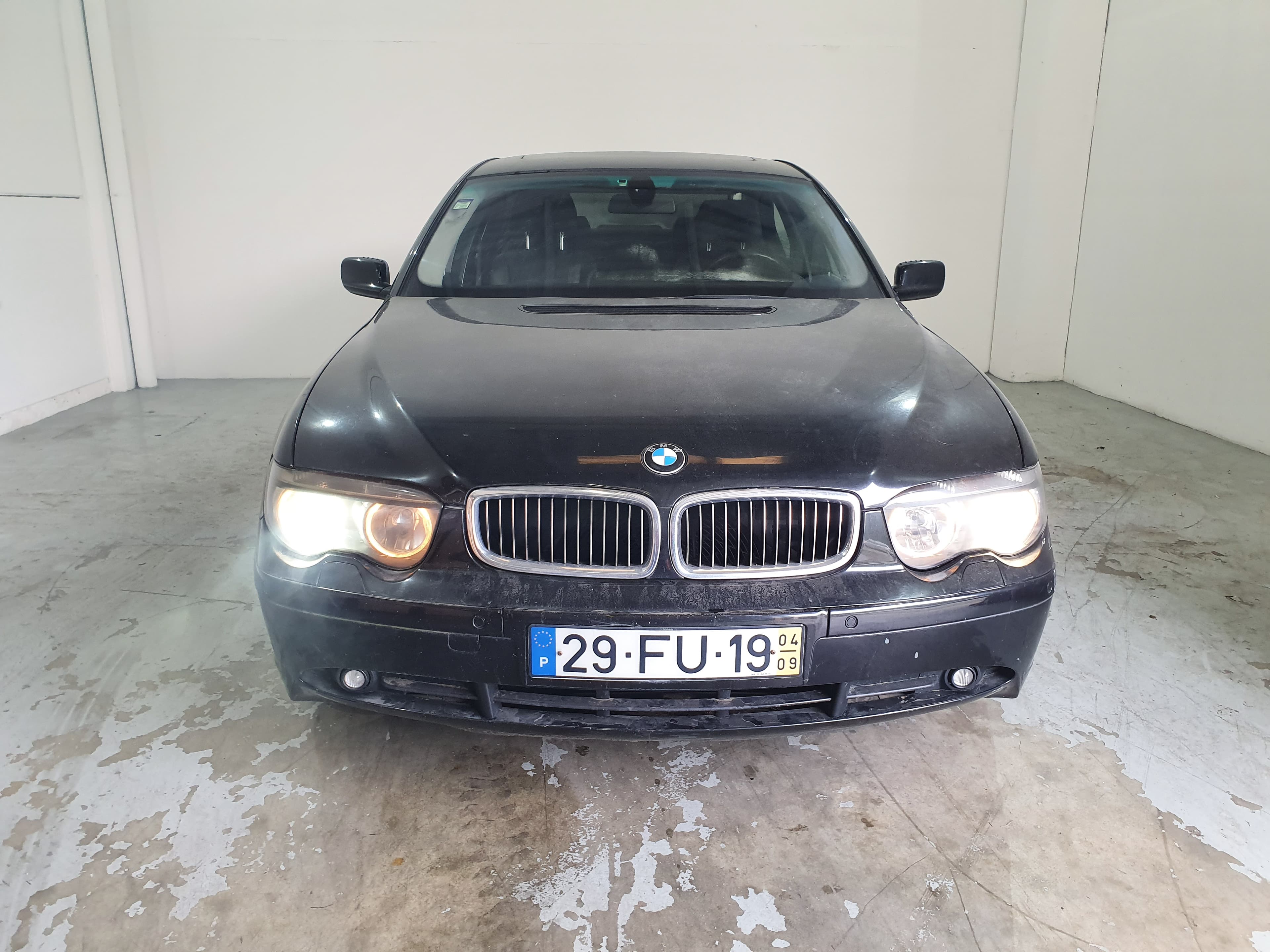 BMW 730D · Ano 2004 — imagem 2