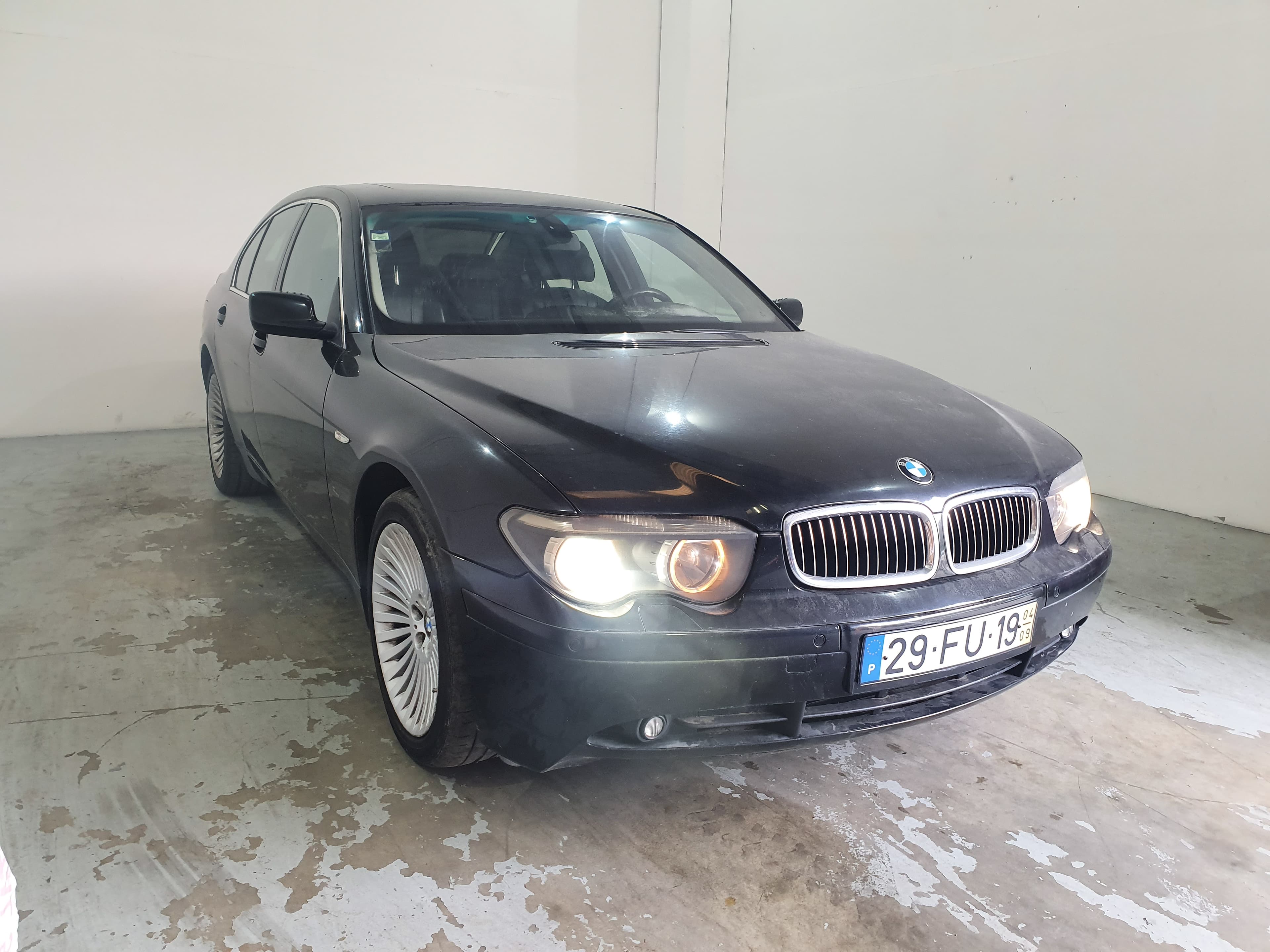BMW 730D · Ano 2004 — imagem 3