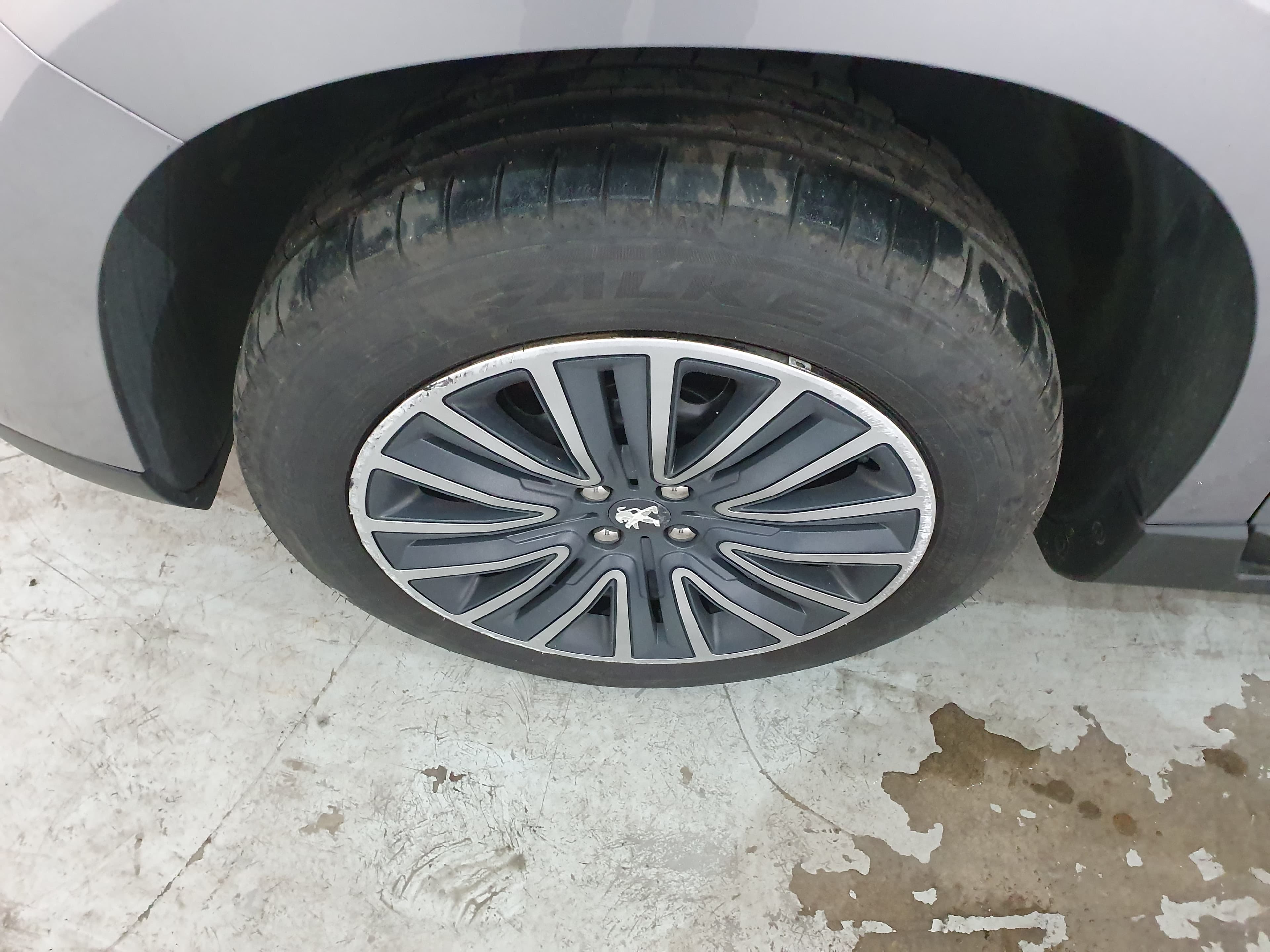 Peugeot 2008 · Ano 2014 — imagen 12