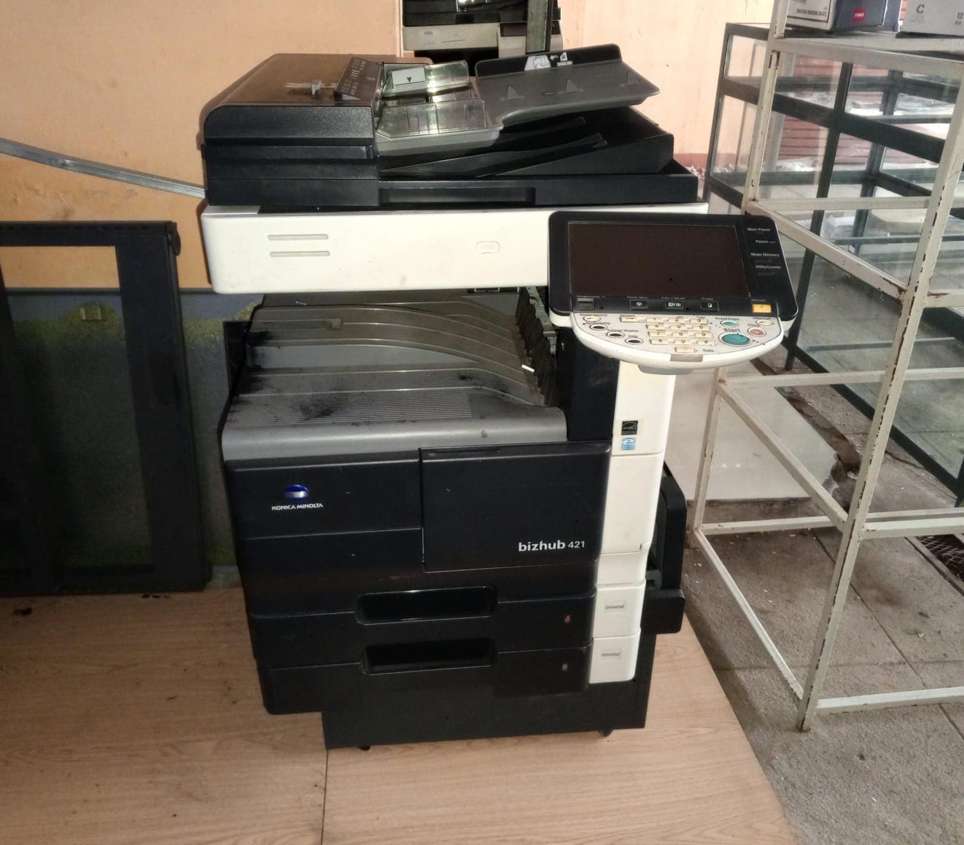 Impressora Konica Minolta Bizhub 421