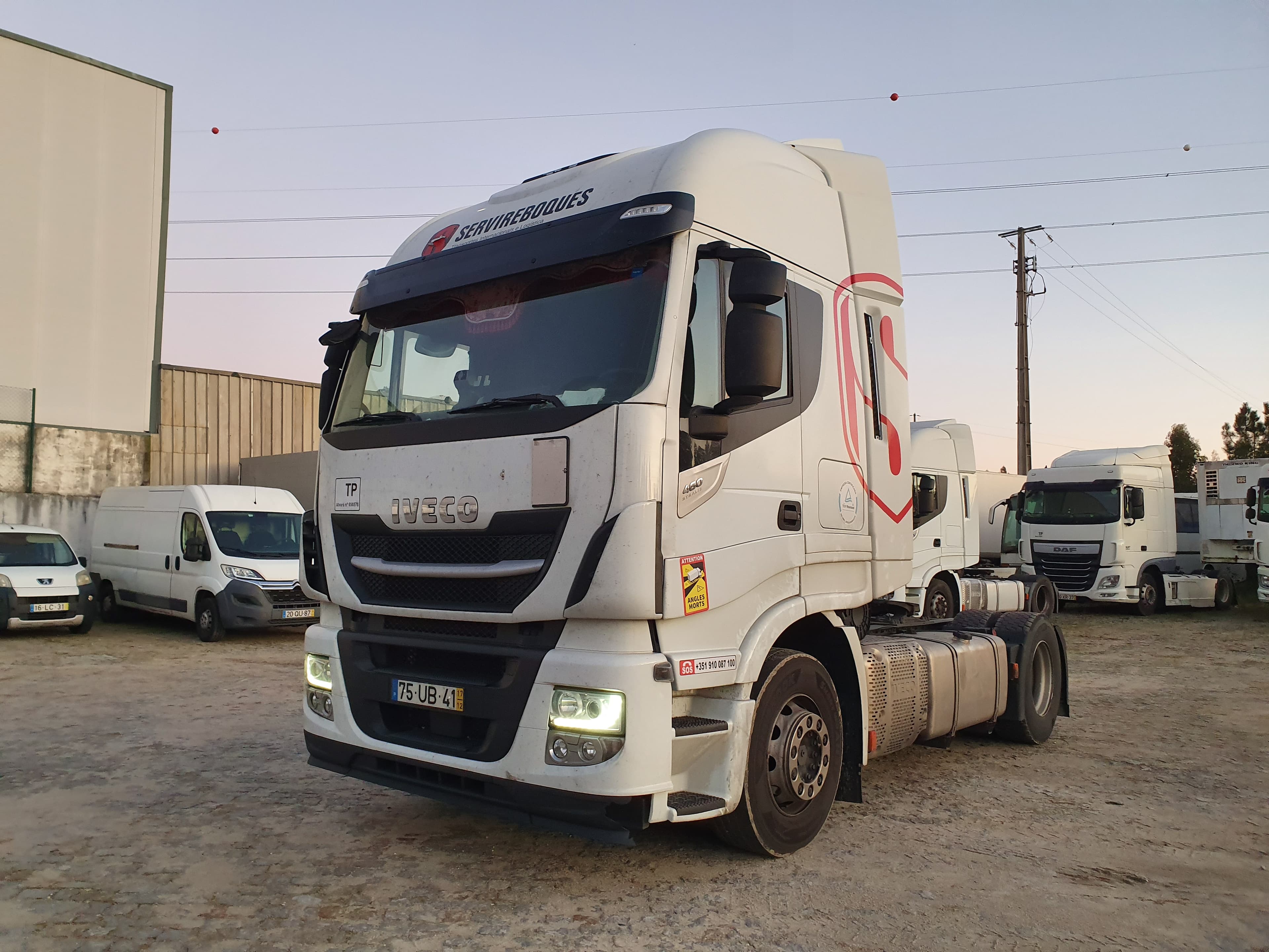 Iveco Stralis 460 · Ano 2017 — image 1