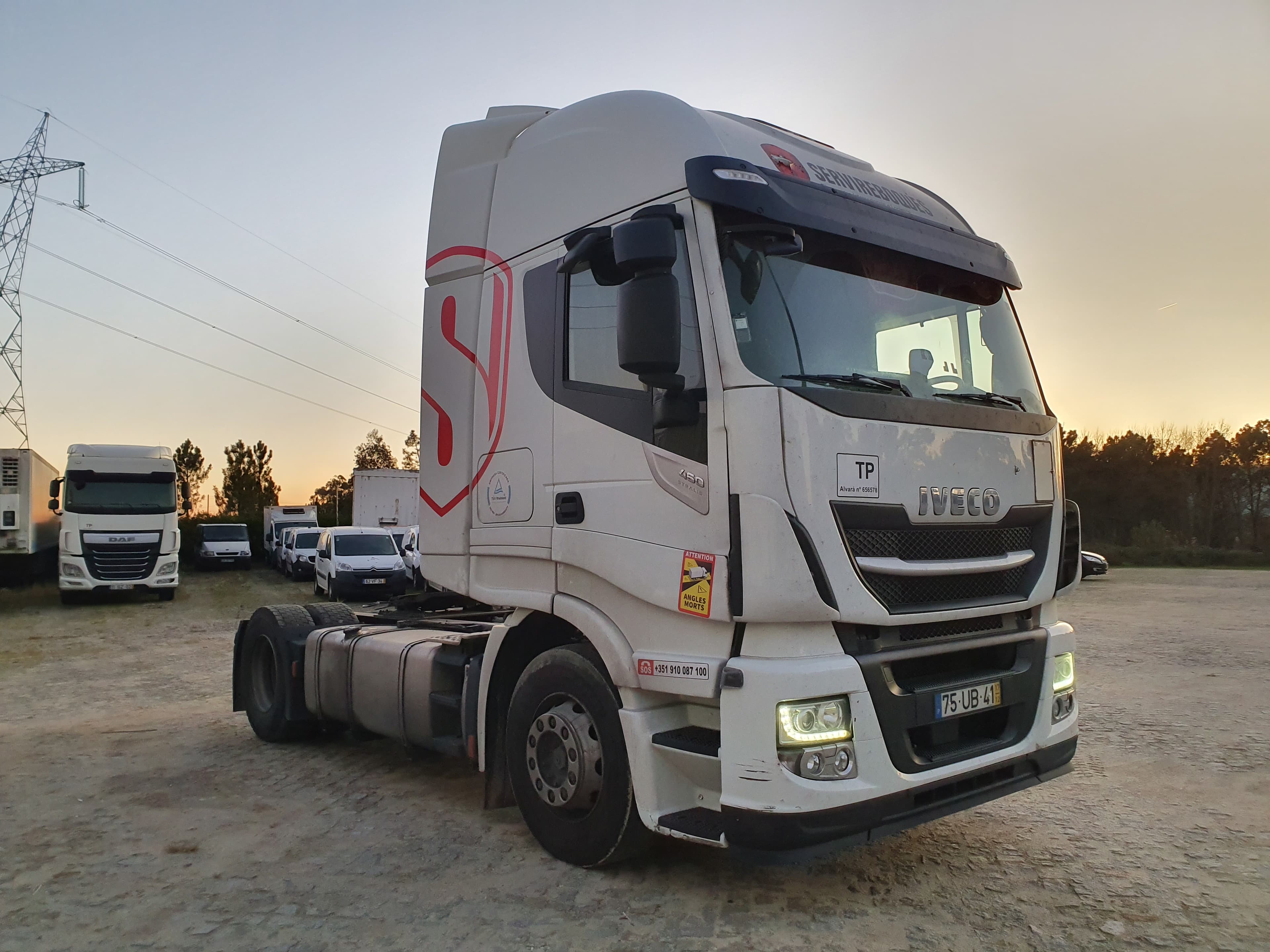 Iveco Stralis 460 · Ano 2017 — image 3