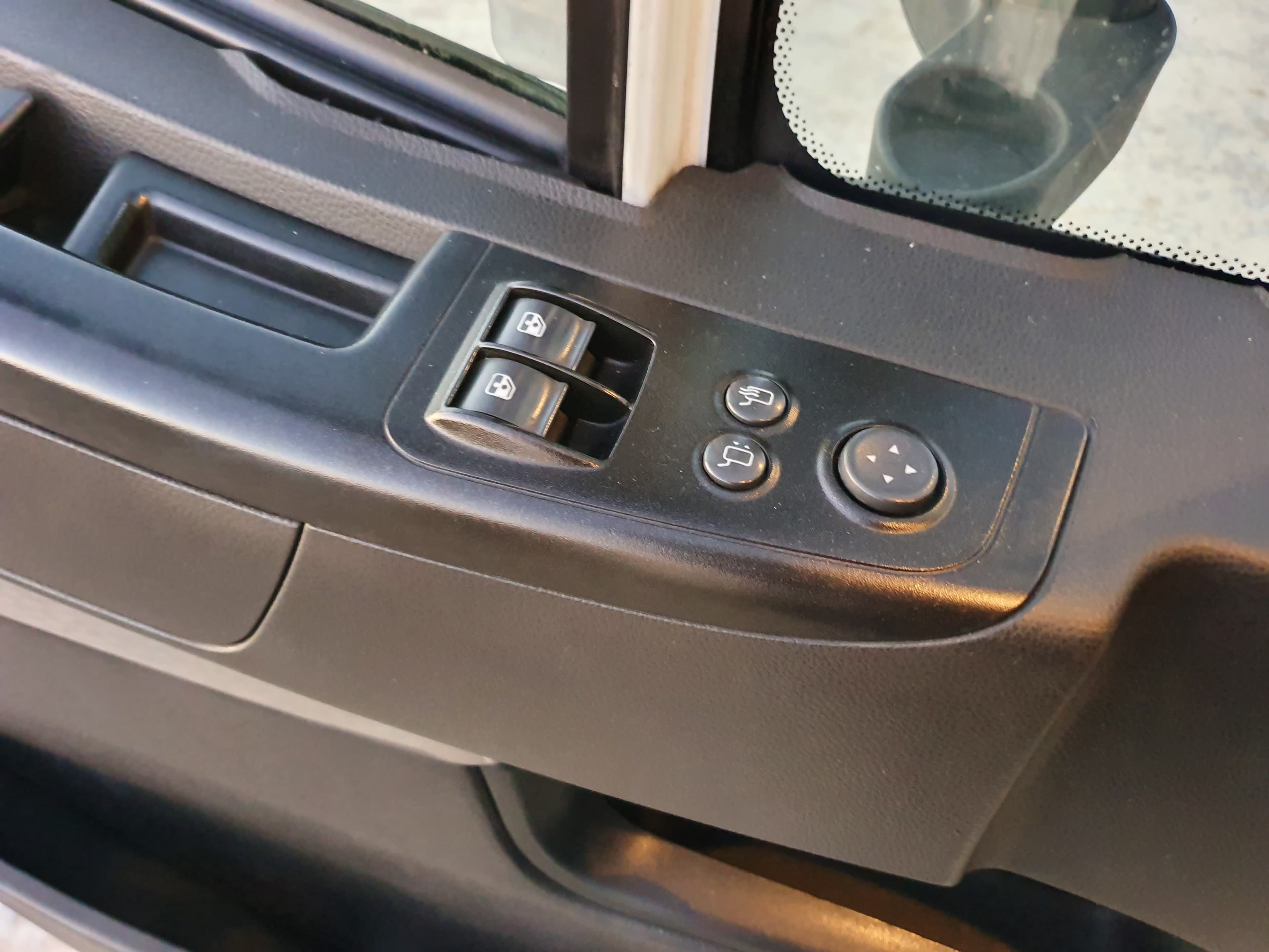 Iveco Stralis 460 · Ano 2017 — image 17
