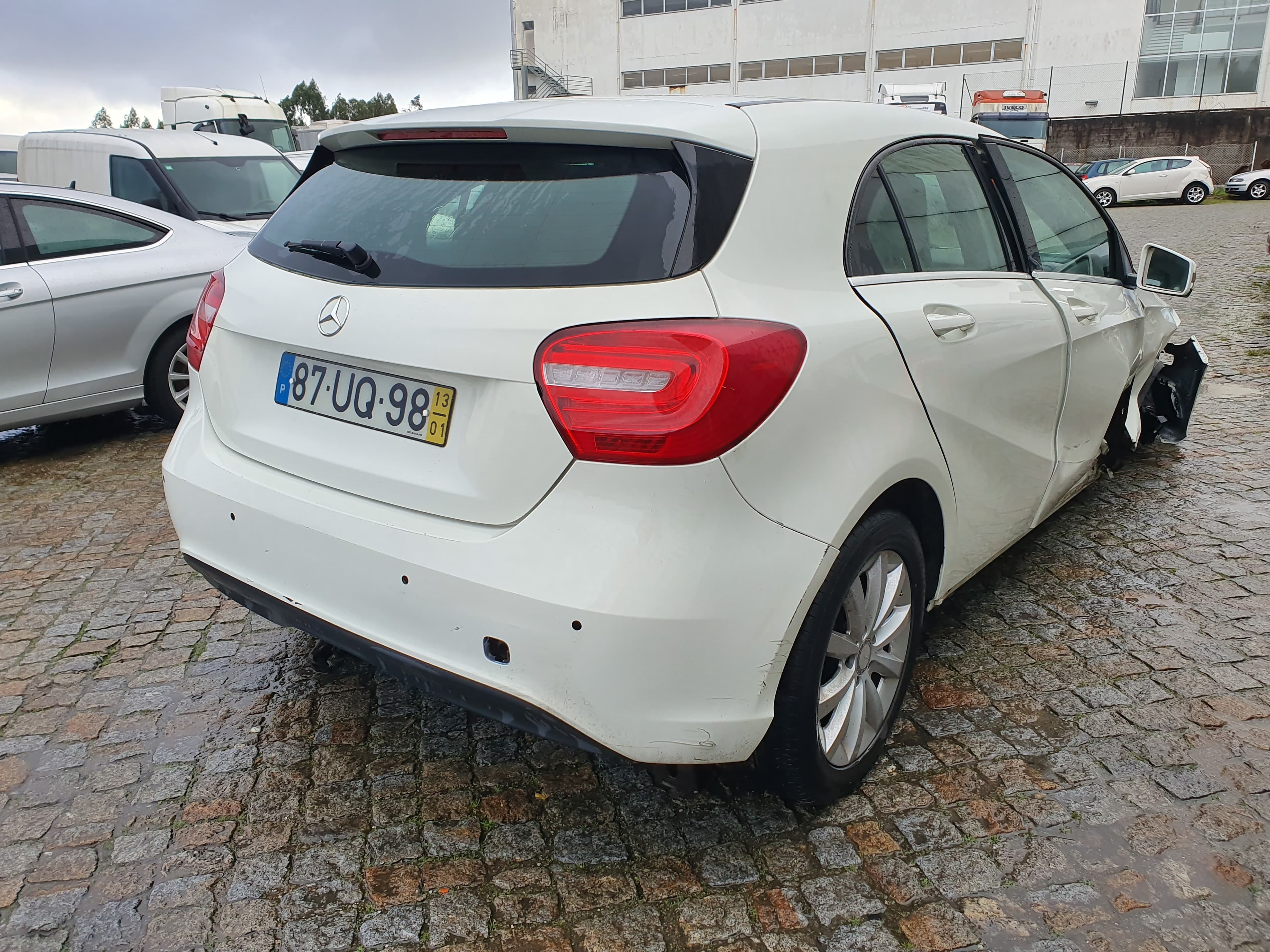Mercedes-Benz A180 CDI · Ano 2013 — imagem 1