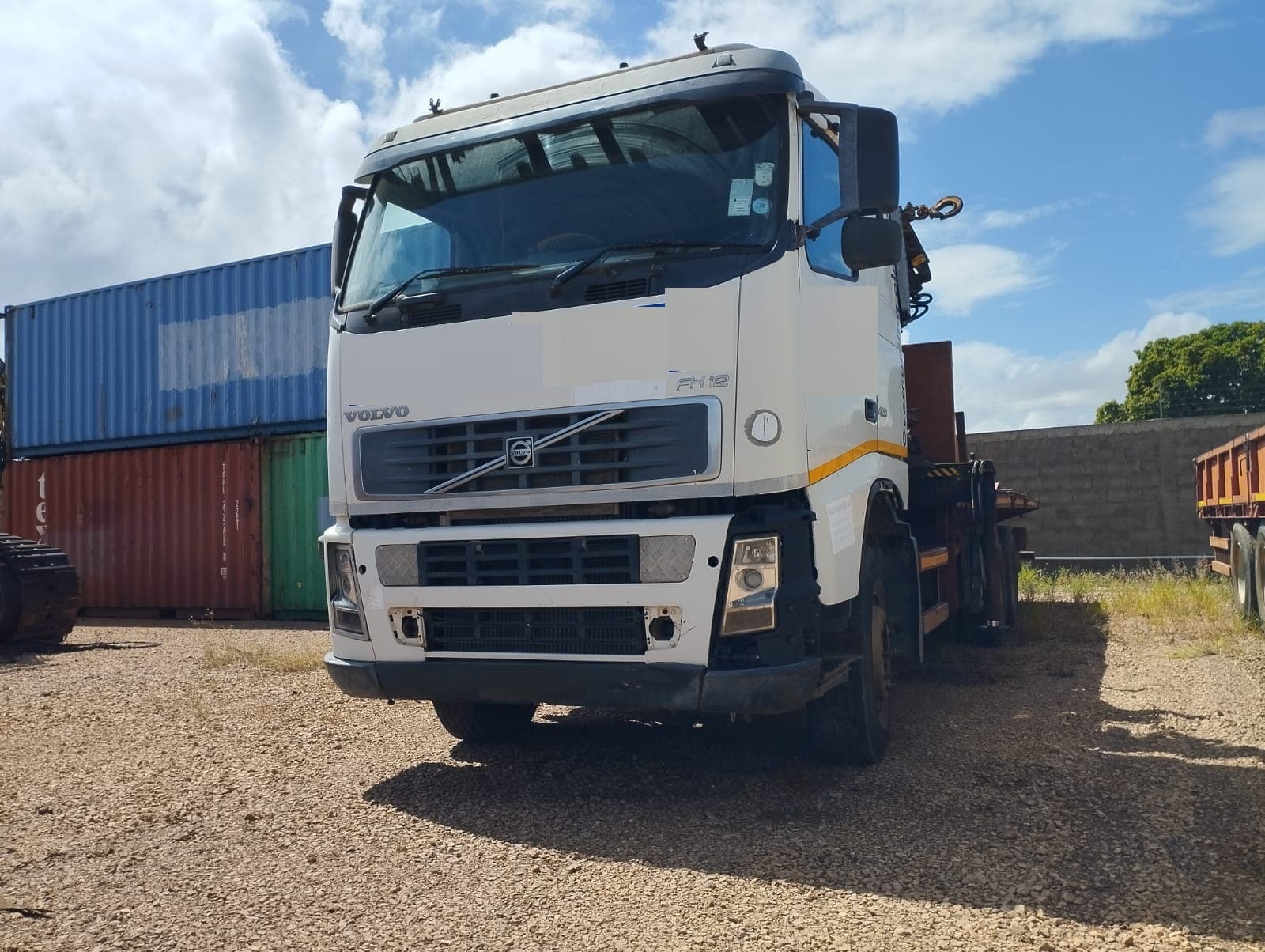 Volvo FH12 · Ano 2010 — image 6