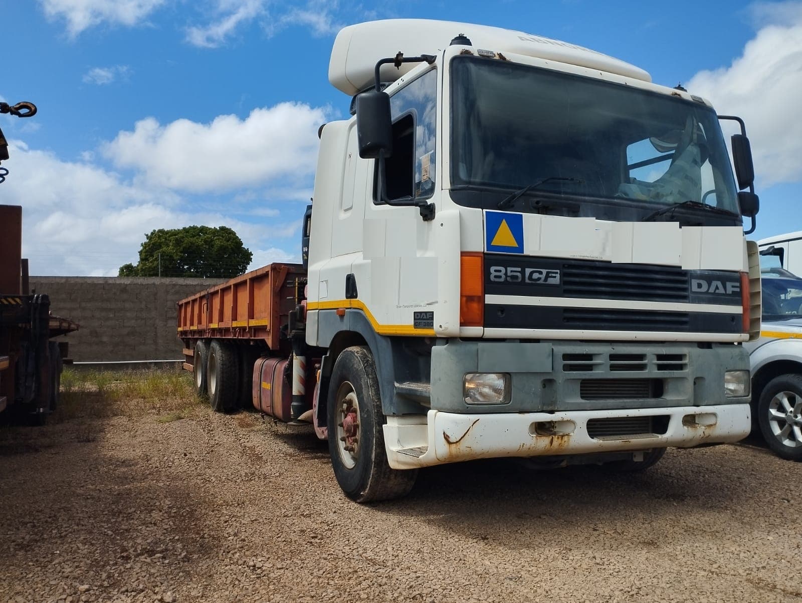 DAF CF380 — imagem 2