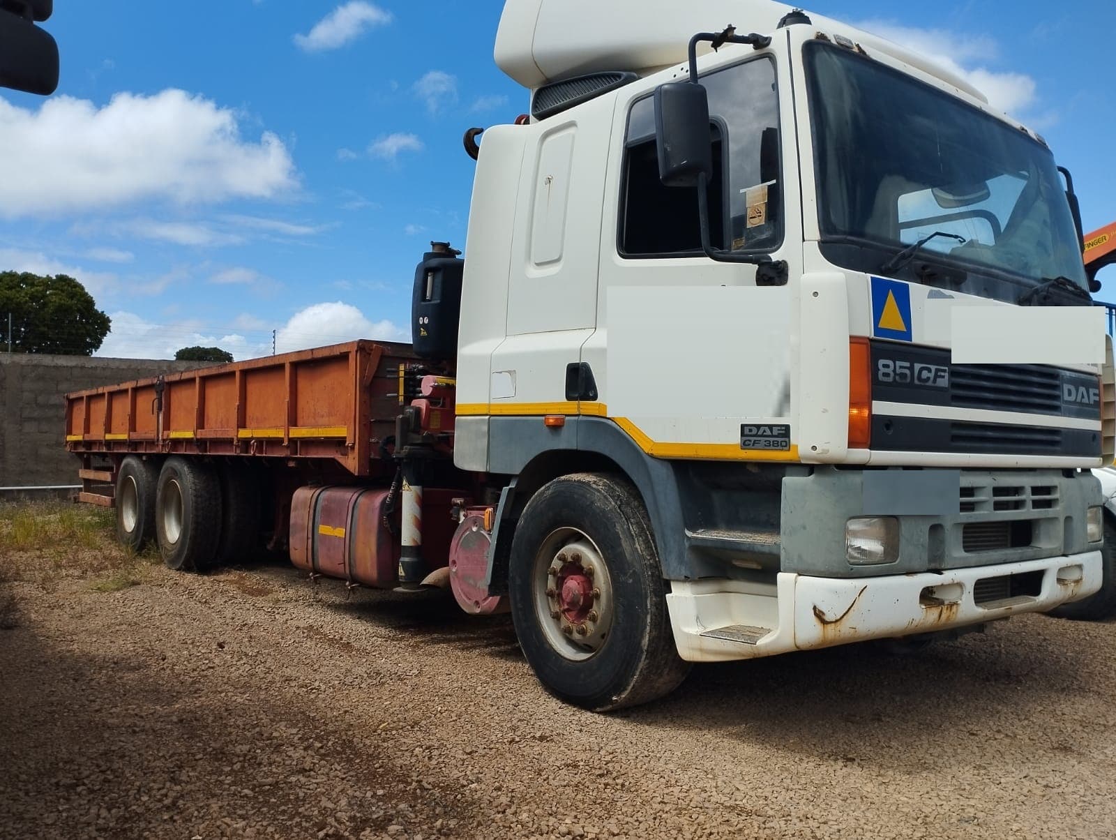 DAF CF380