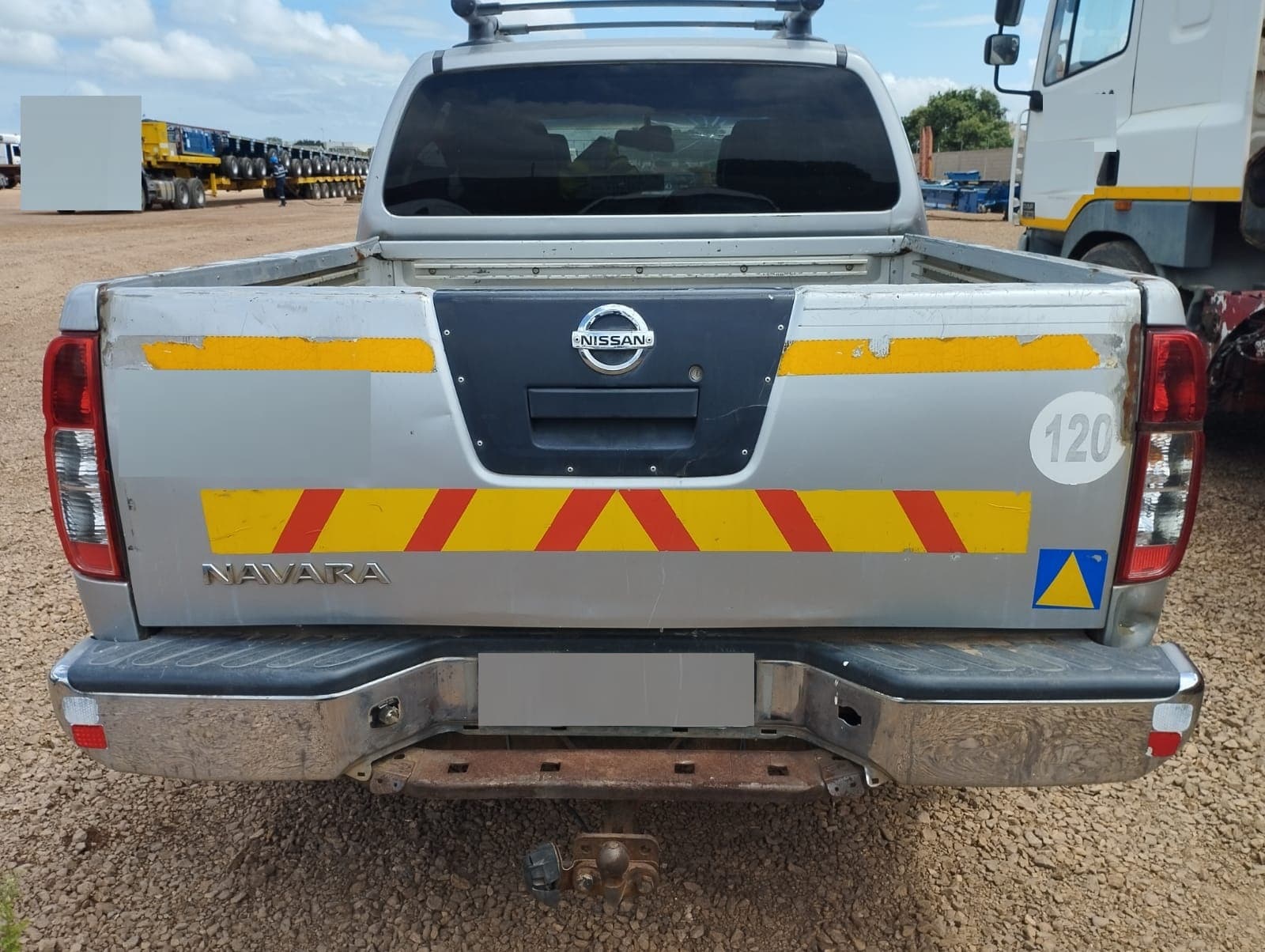 Nissan Navara · Ano 2012 — imagem 12