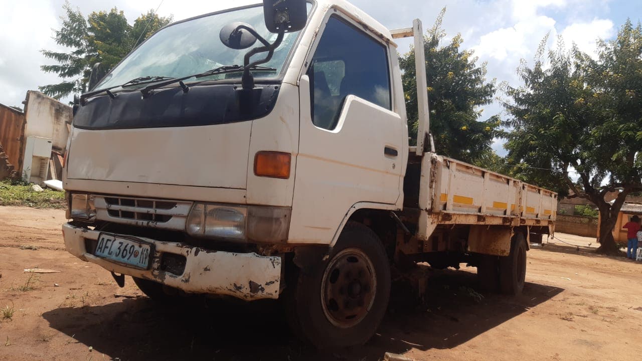 Toyota Dyna · Ano 1998 — imagem 5