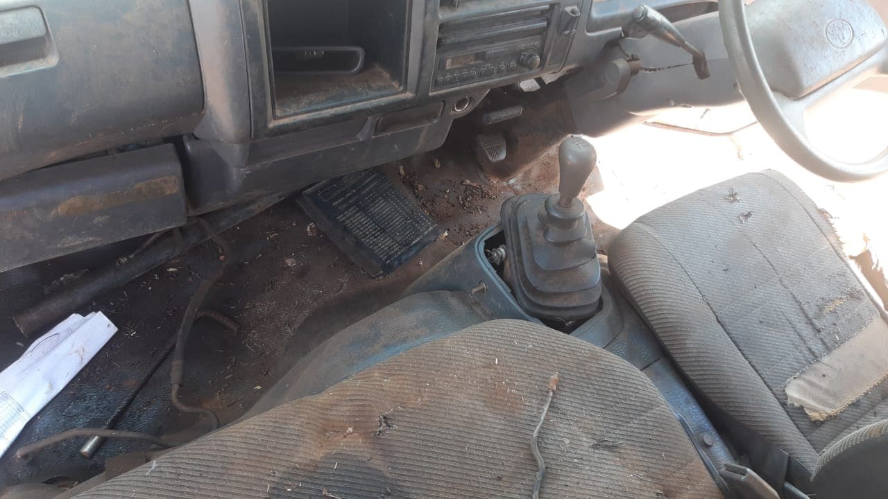 Toyota Dyna · Ano 1998 — imagem 11