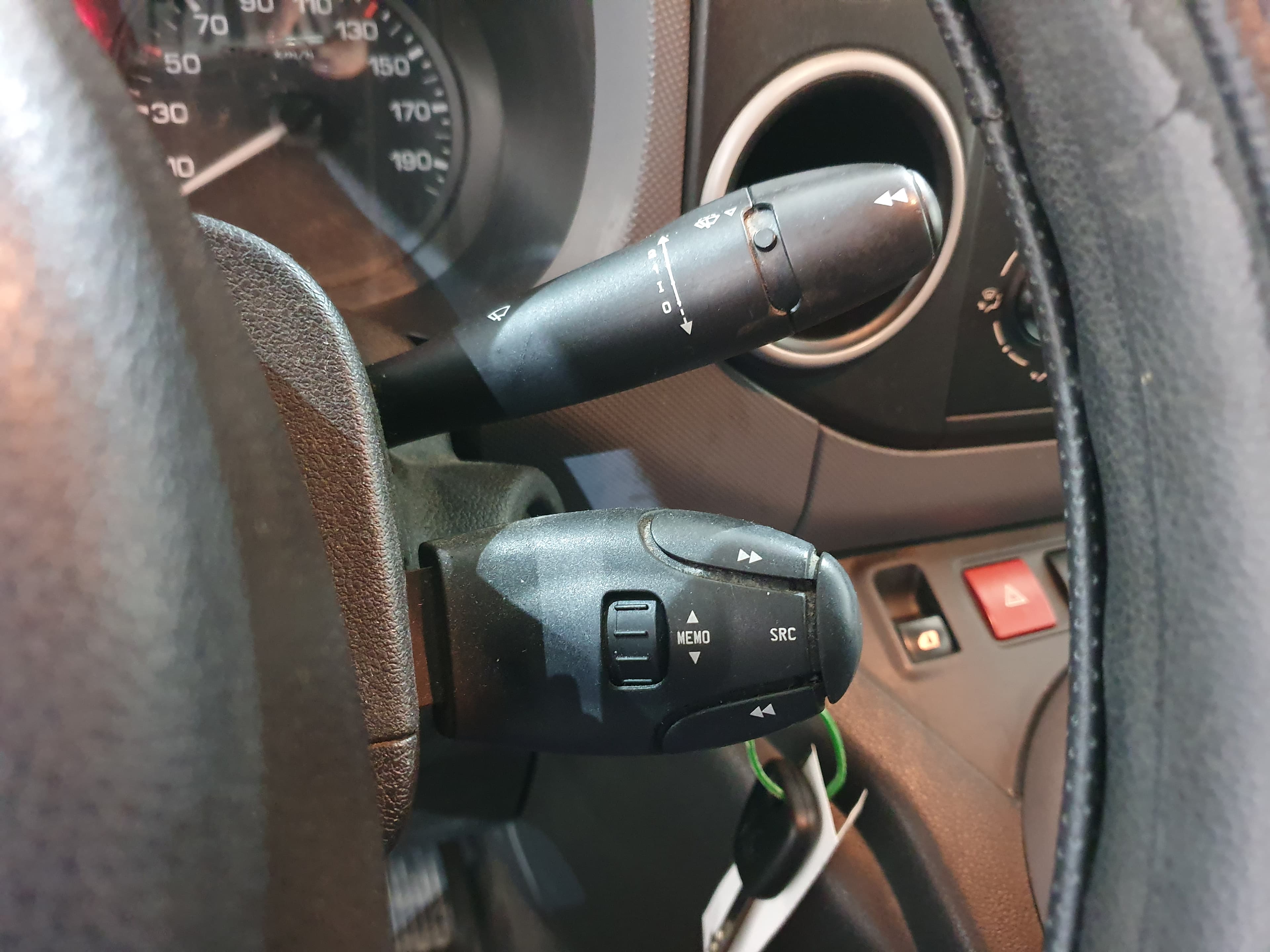 Peugeot Partner · Ano 2015 — imagem 33