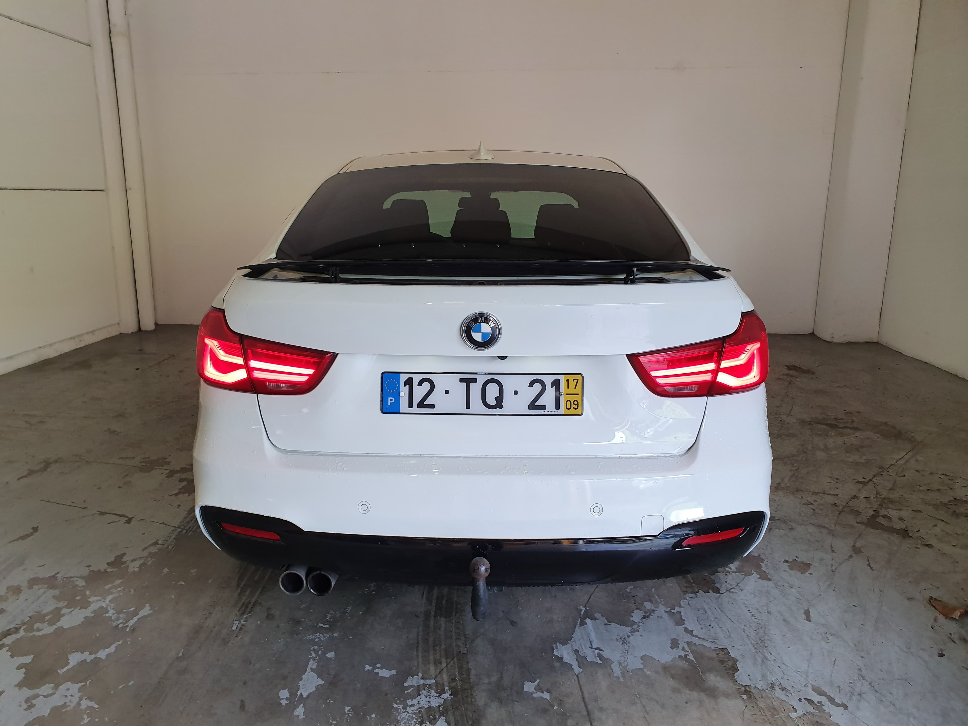BMW 320D GT D Pack M · Ano 2017 — imagen 7