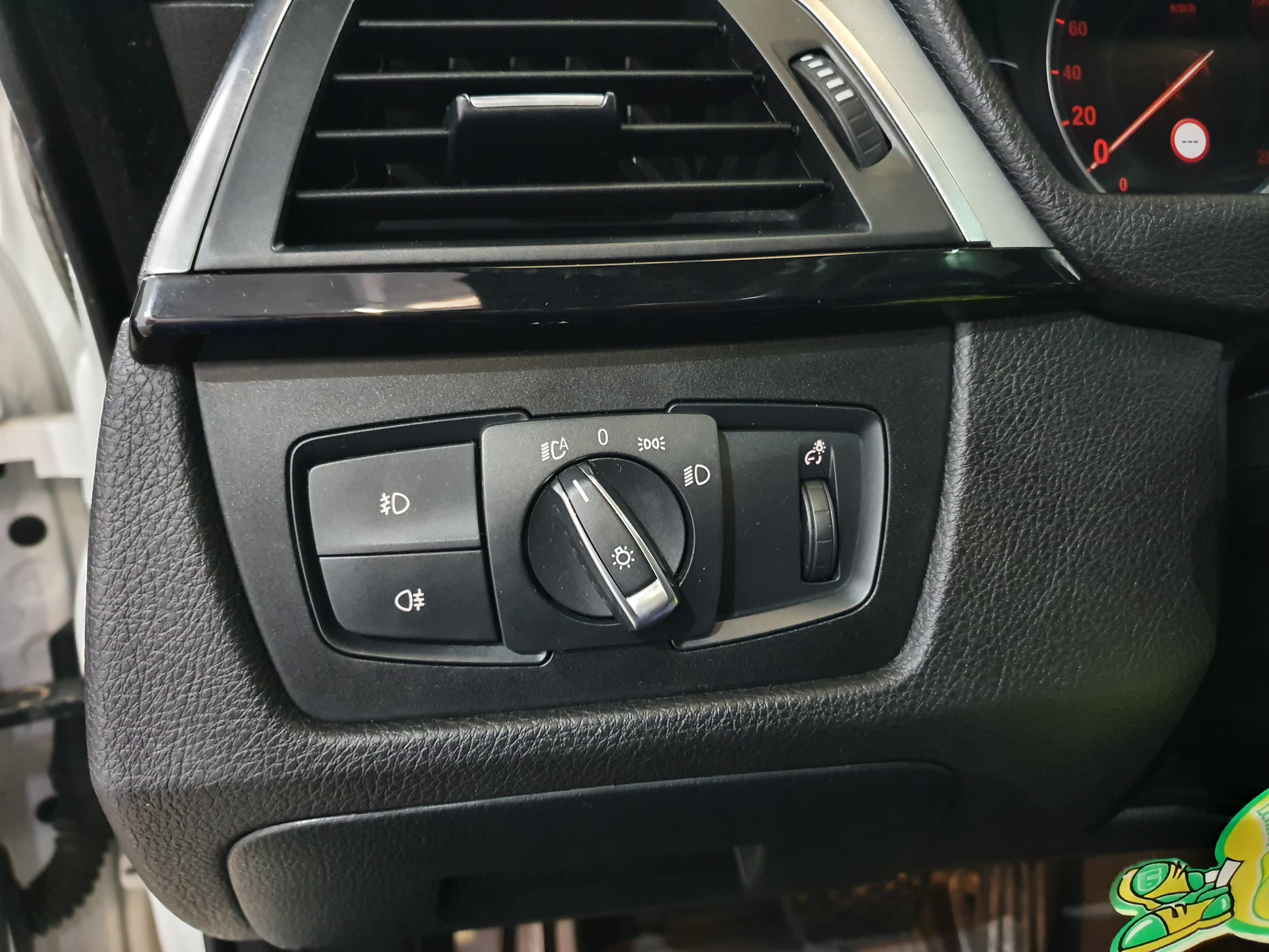 BMW 320D GT D Pack M · Ano 2017 — imagen 44