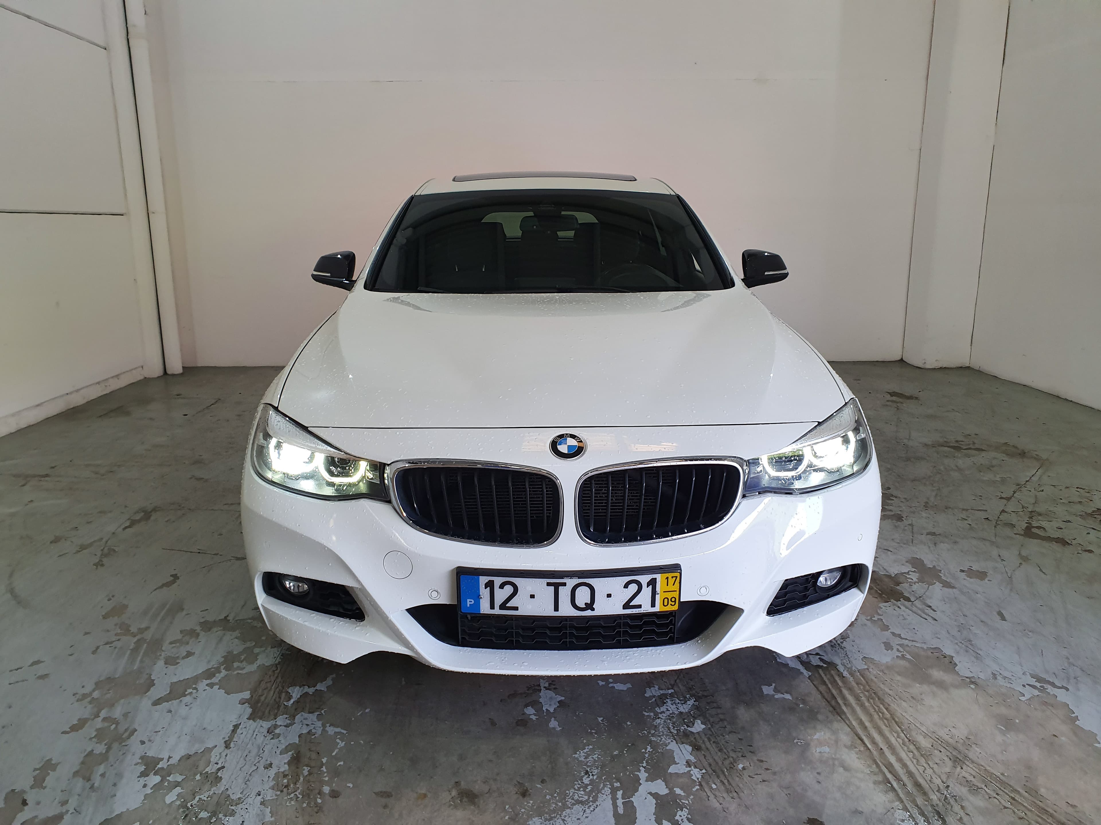 BMW 320D GT D Pack M · Ano 2017 — imagen 3