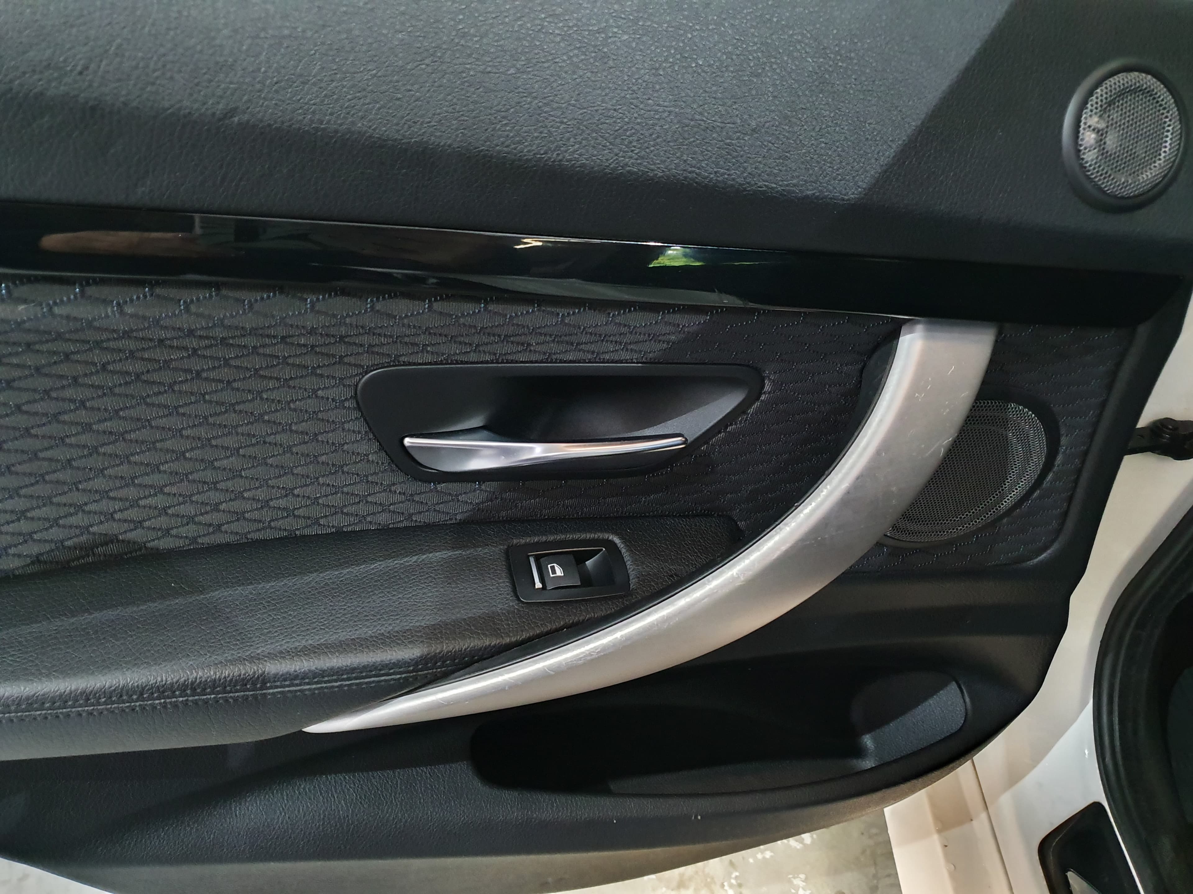 BMW 320D GT D Pack M · Ano 2017 — imagen 31