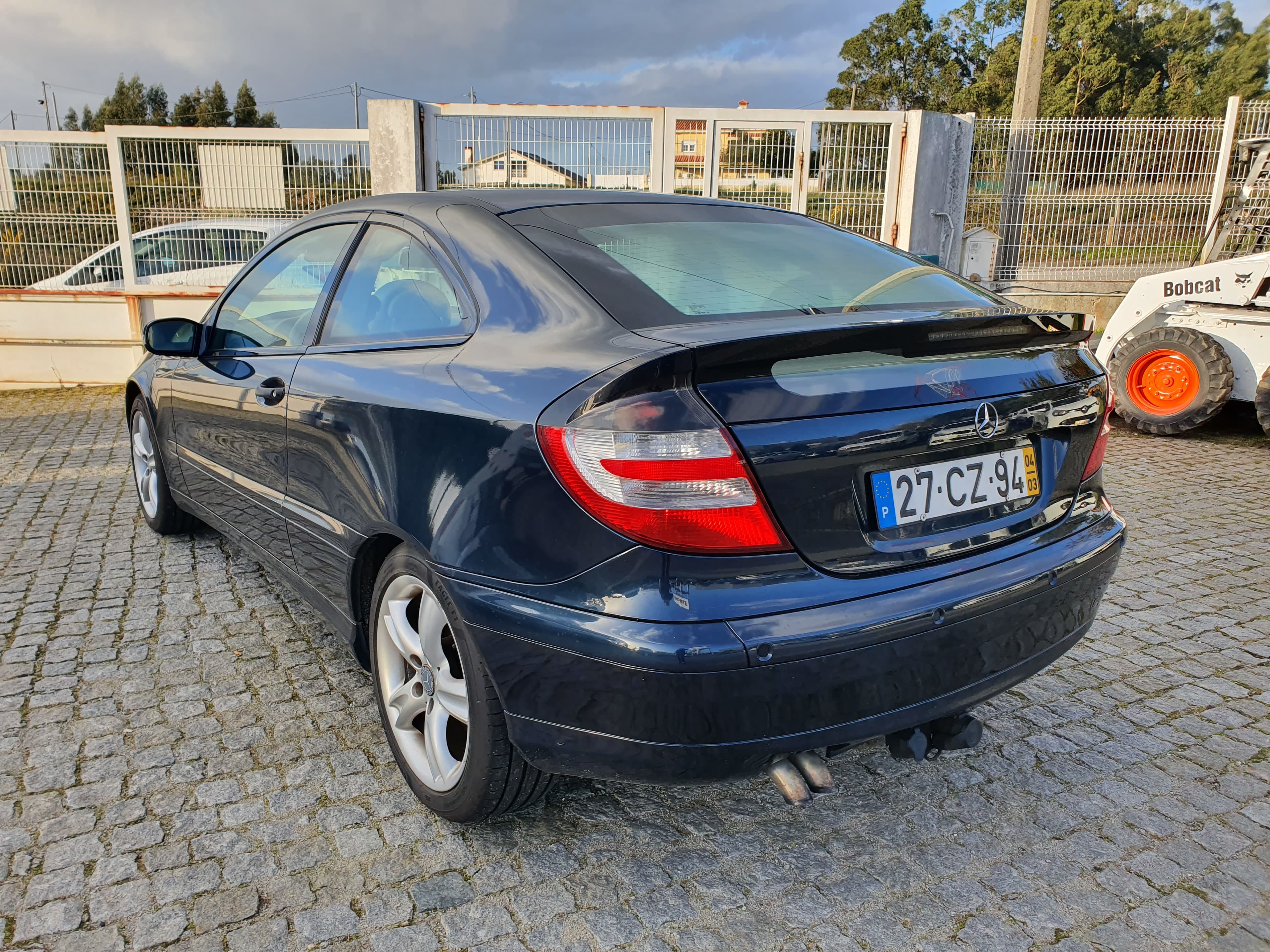 Mercedes-Benz C220 CDI · Ano 2004 — imagen 7