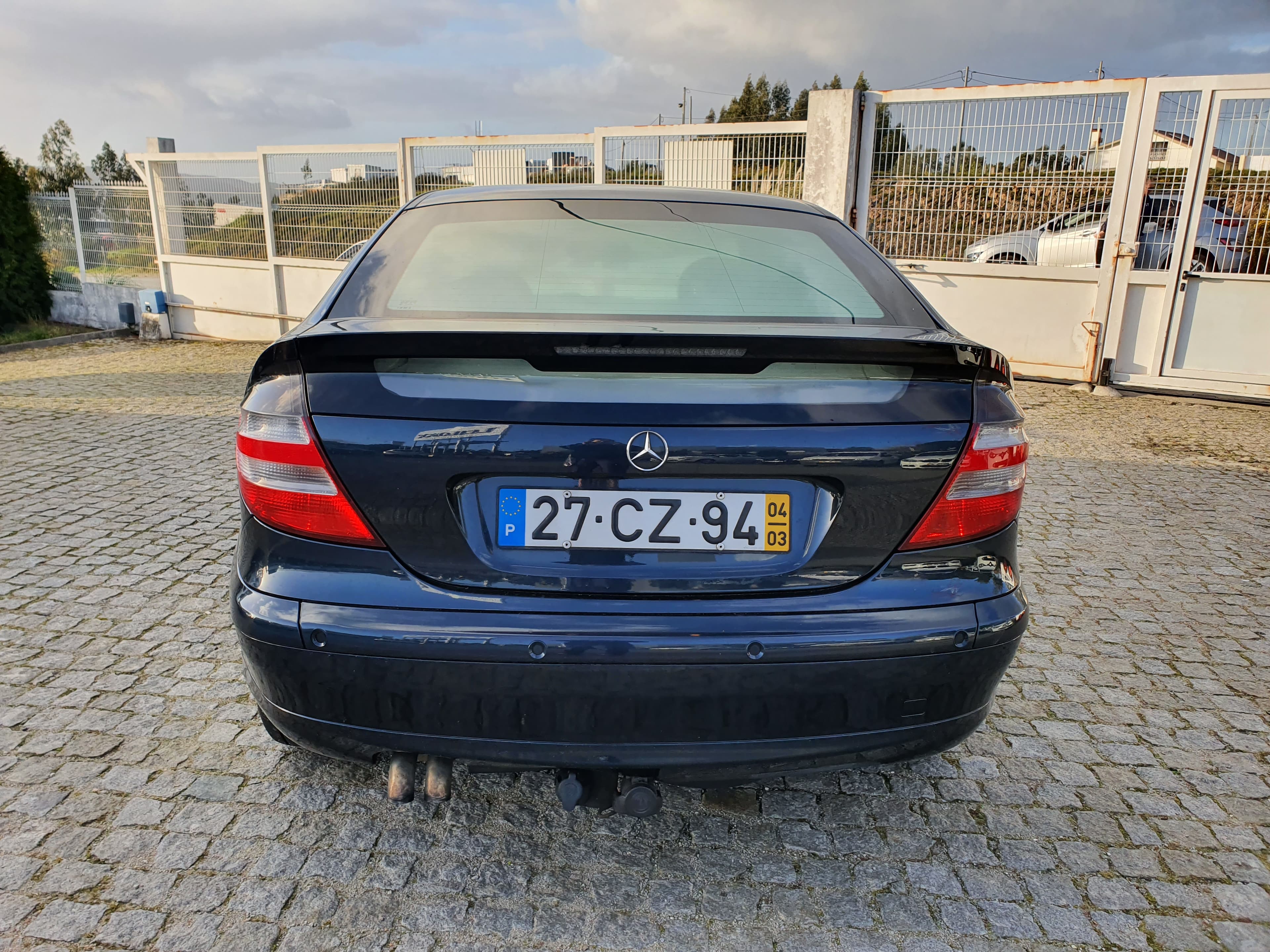 Mercedes-Benz C220 CDI · Ano 2004 — imagen 6