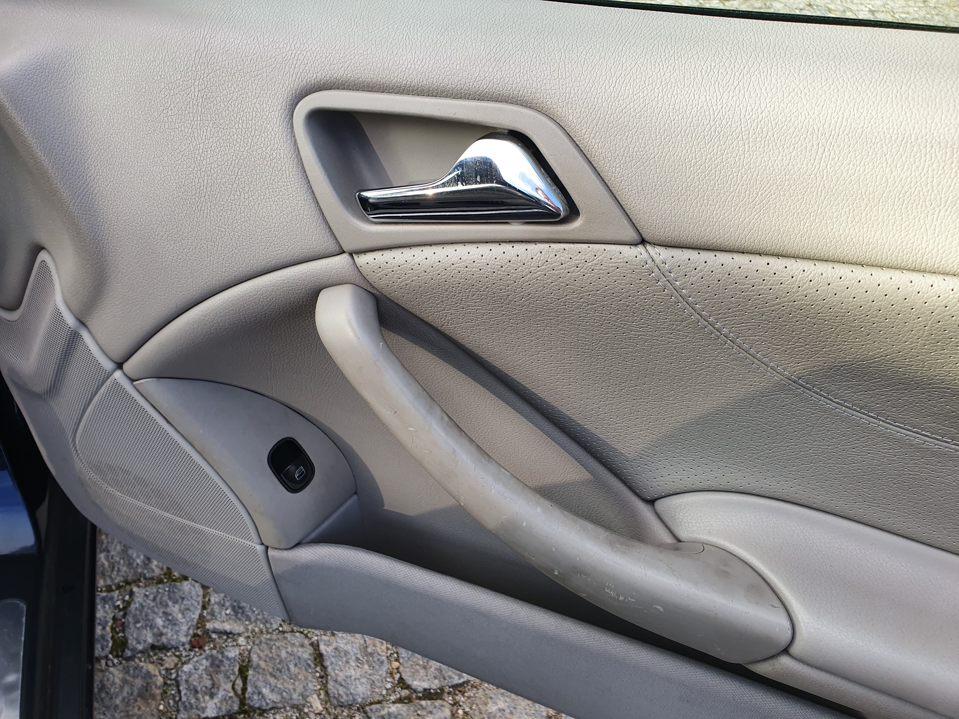Mercedes-Benz C220 CDI · Ano 2004 — imagen 20