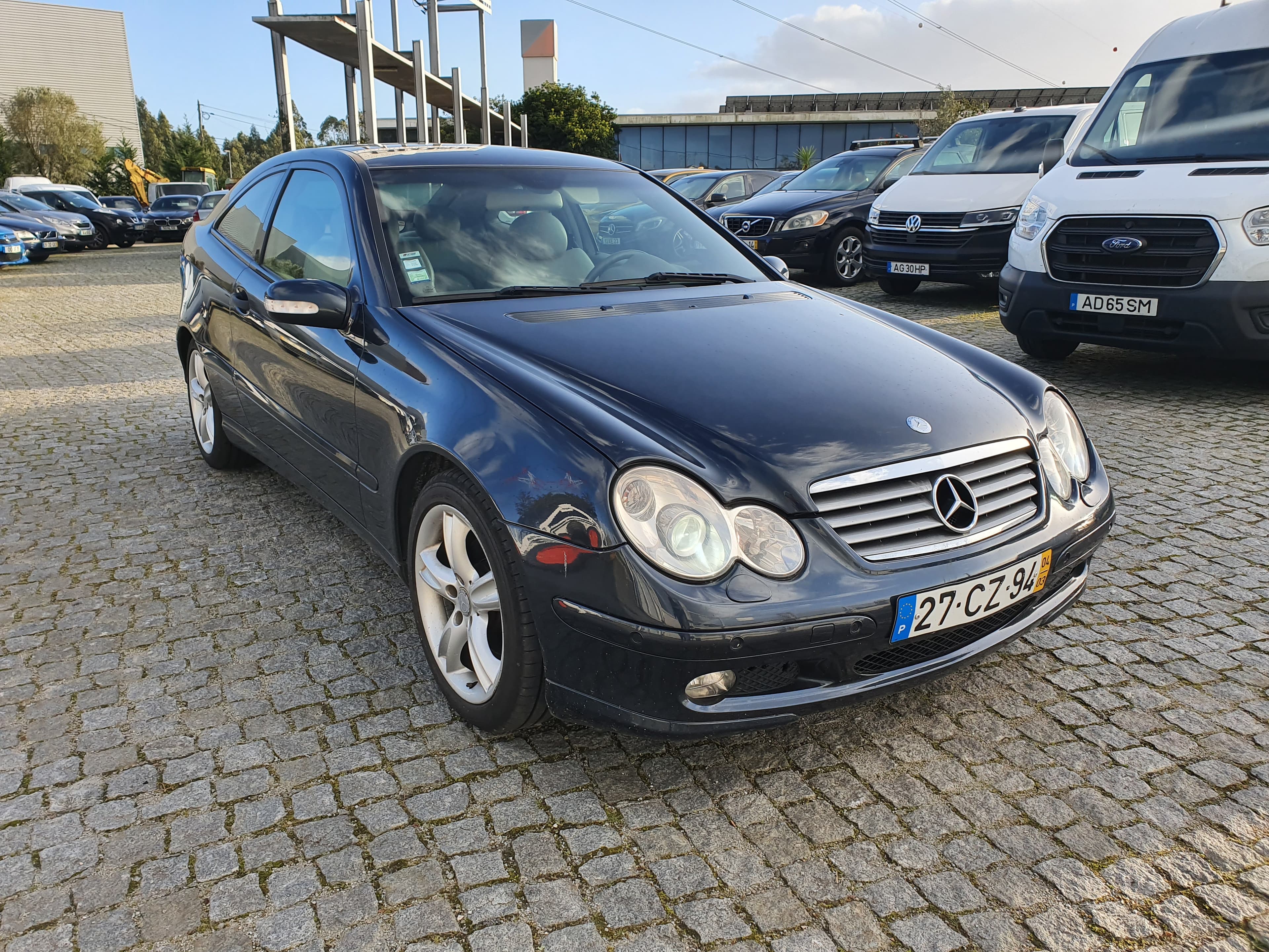 Mercedes-Benz C220 CDI · Ano 2004 — imagen 3