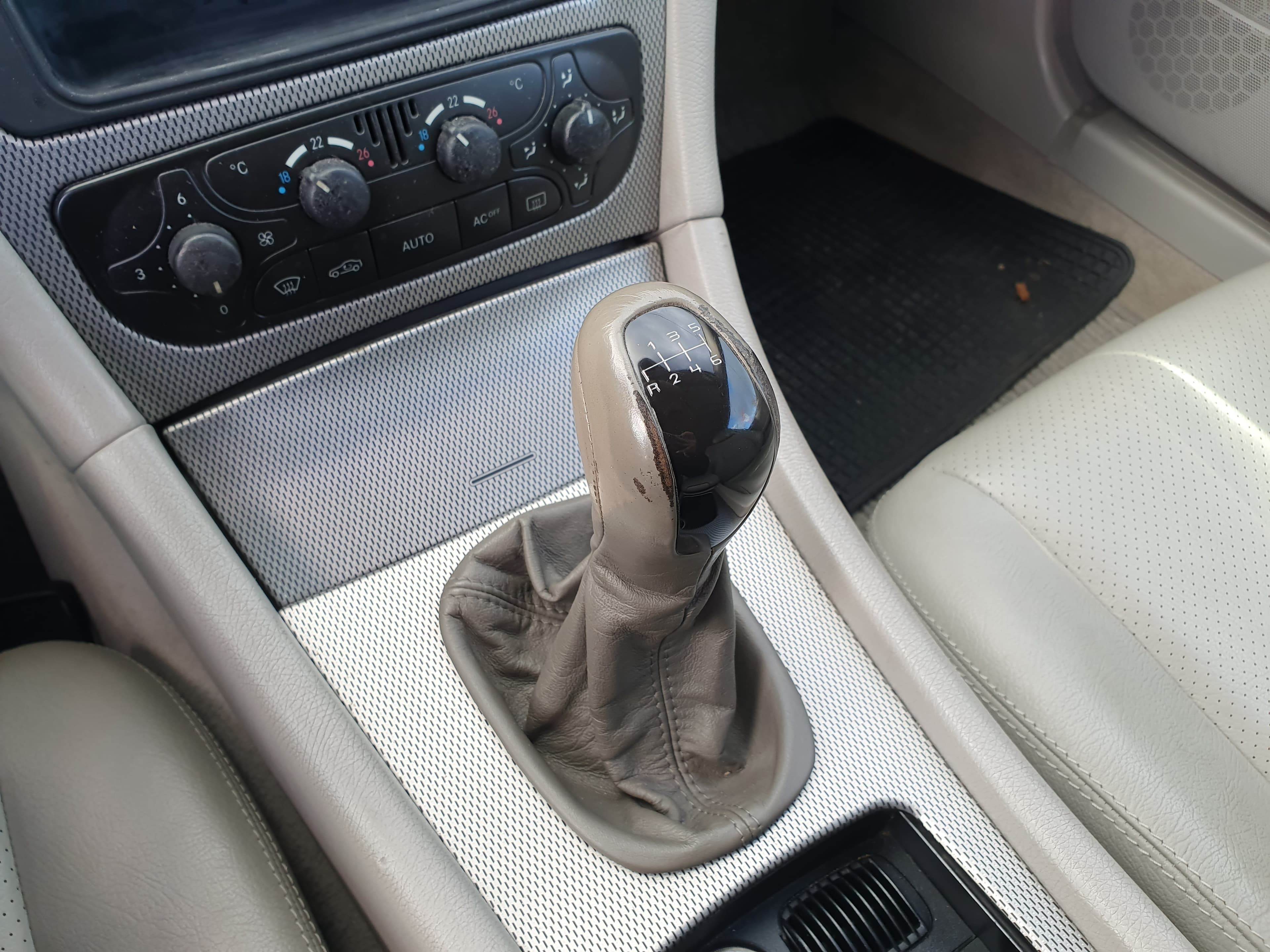Mercedes-Benz C220 CDI · Ano 2004 — imagen 30