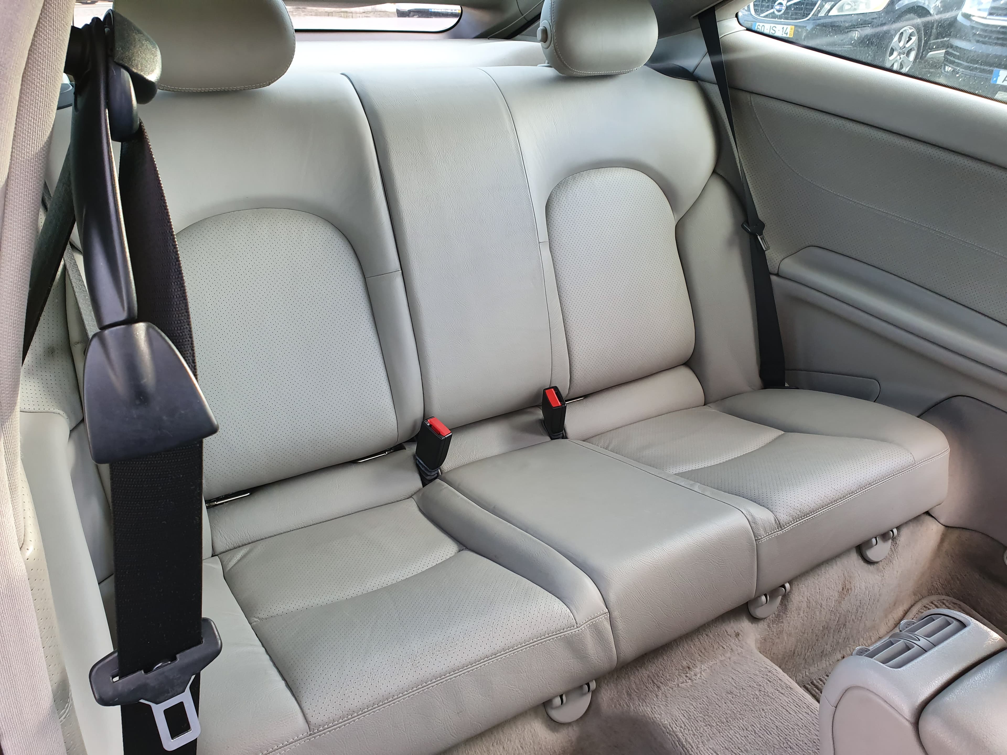 Mercedes-Benz C220 CDI · Ano 2004 — imagen 22