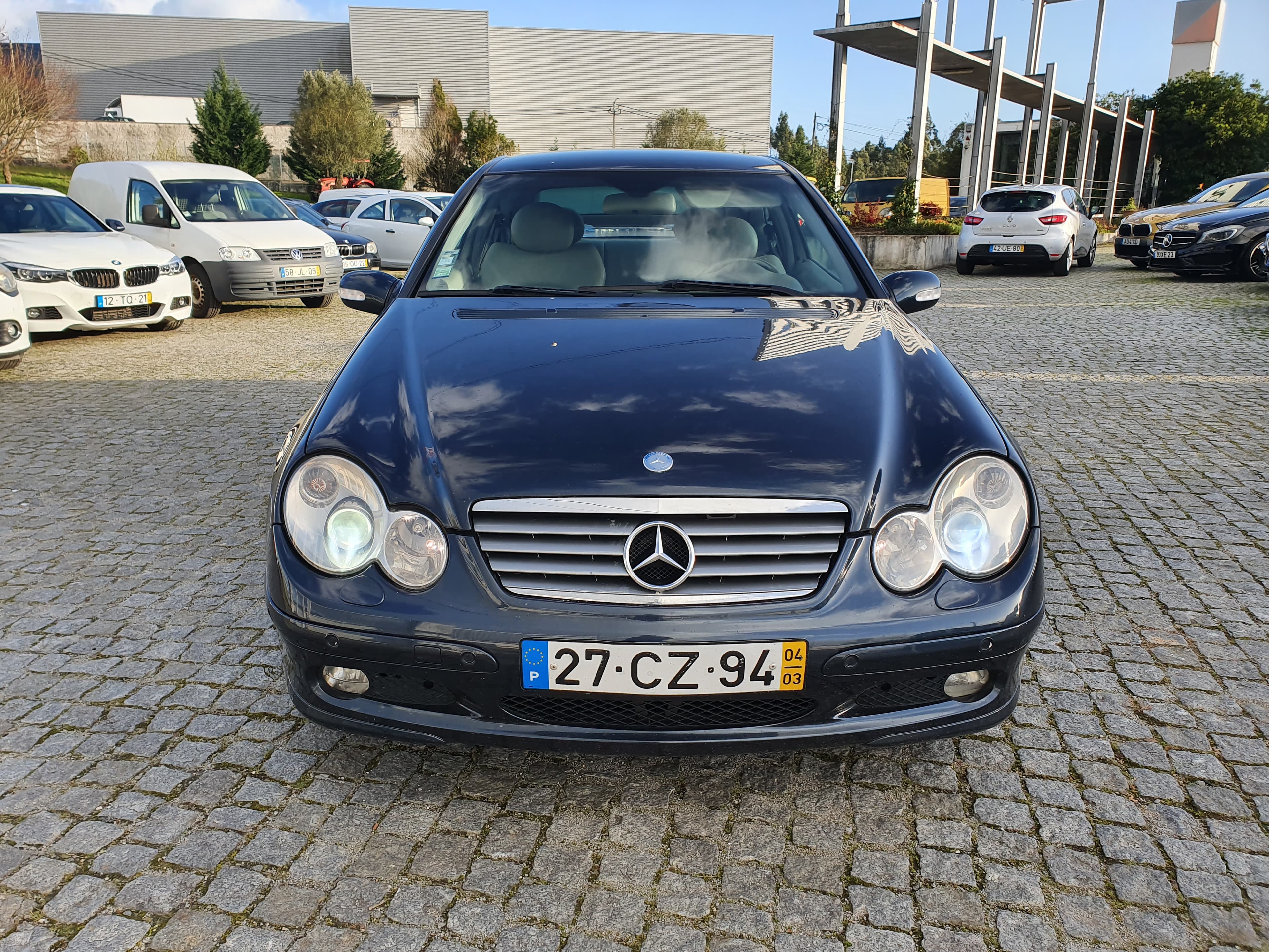 Mercedes-Benz C220 CDI · Ano 2004 — imagen 2